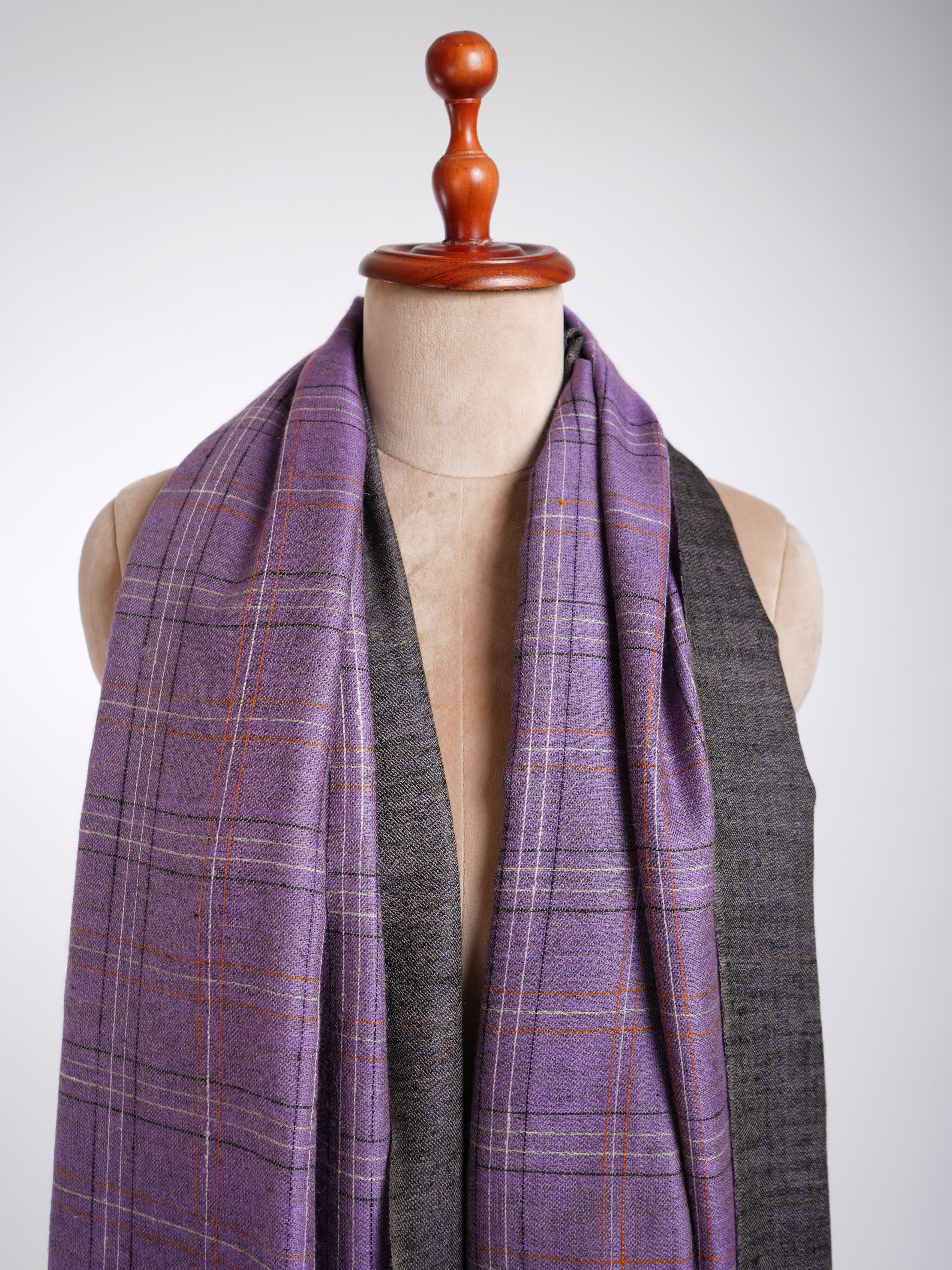 Châle Dorukha Pashmina violet et noir