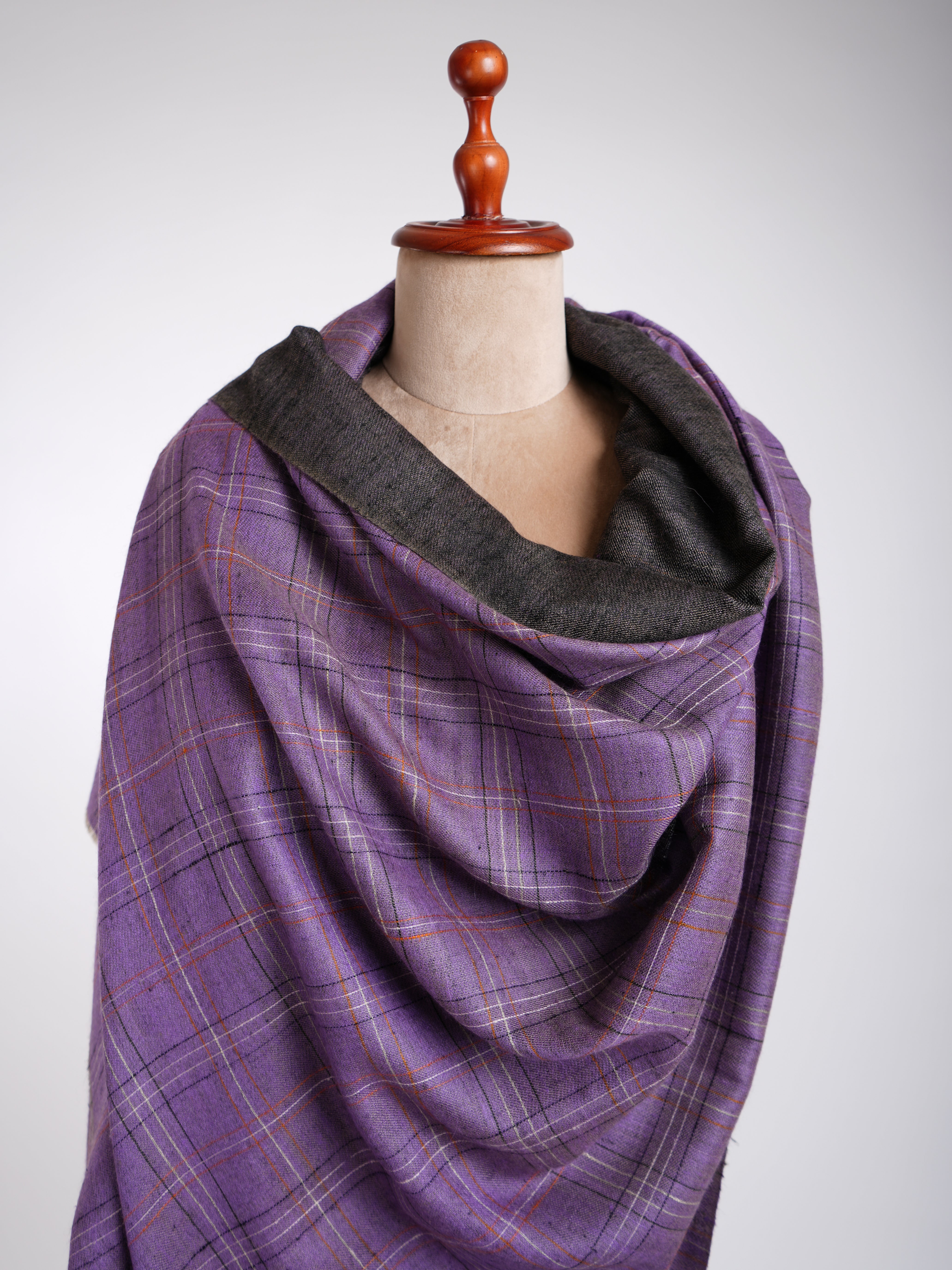 Châle Dorukha Pashmina violet et noir