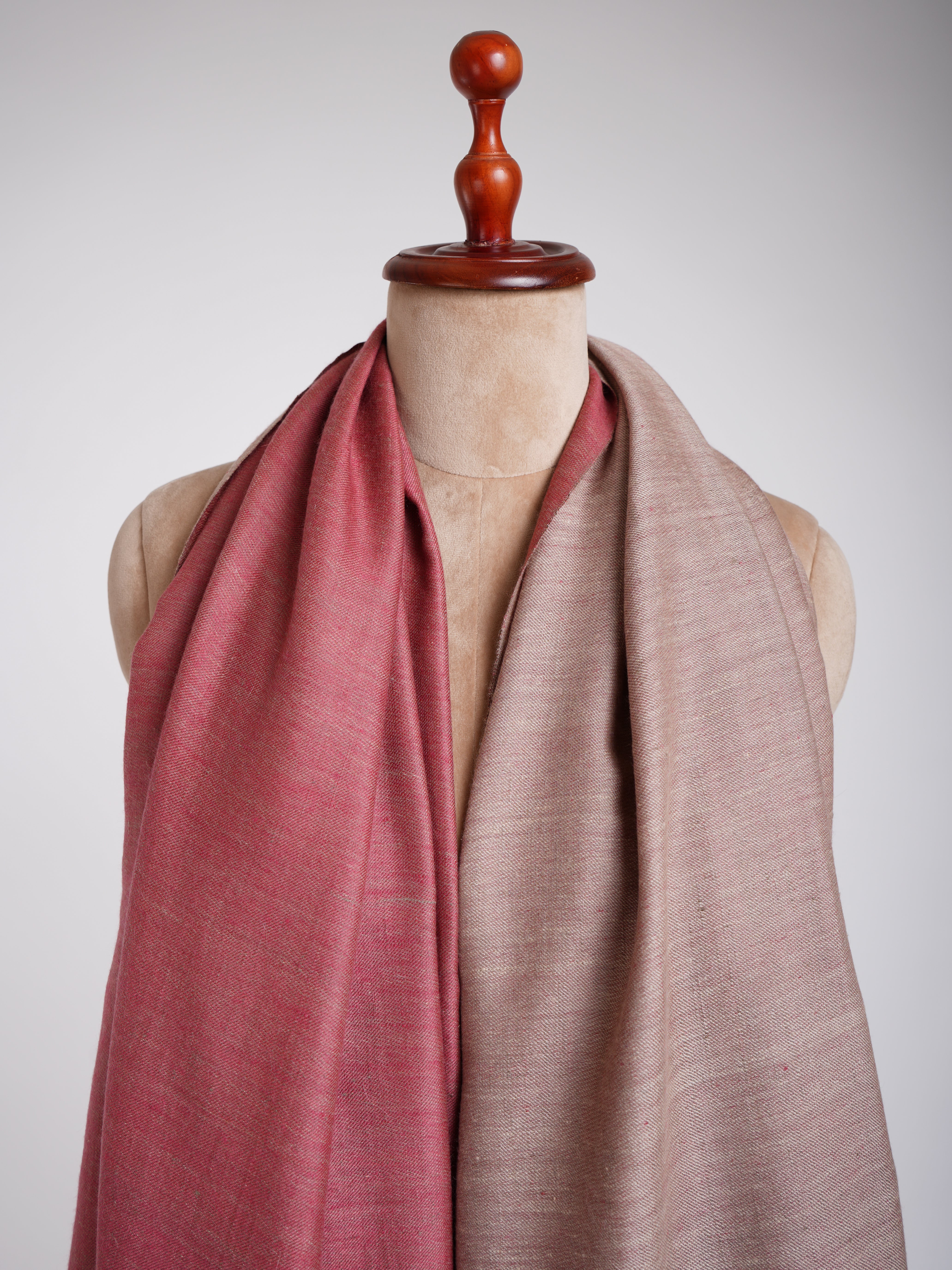 Dorukha Hand Woven Pashmina Shawl Beetroot Purple