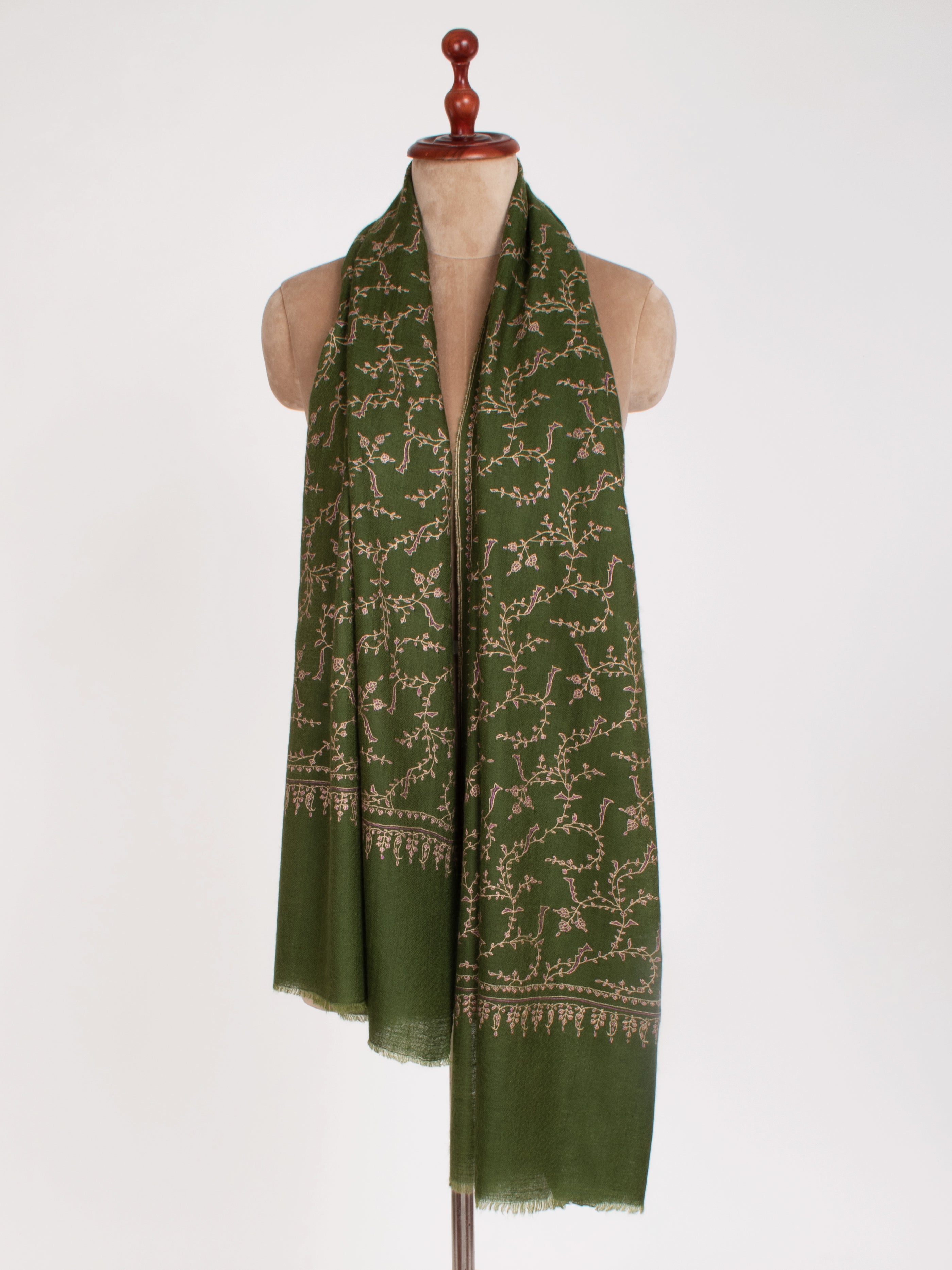 Foulard cadeau en cachemire brodé Sozni olive foncé