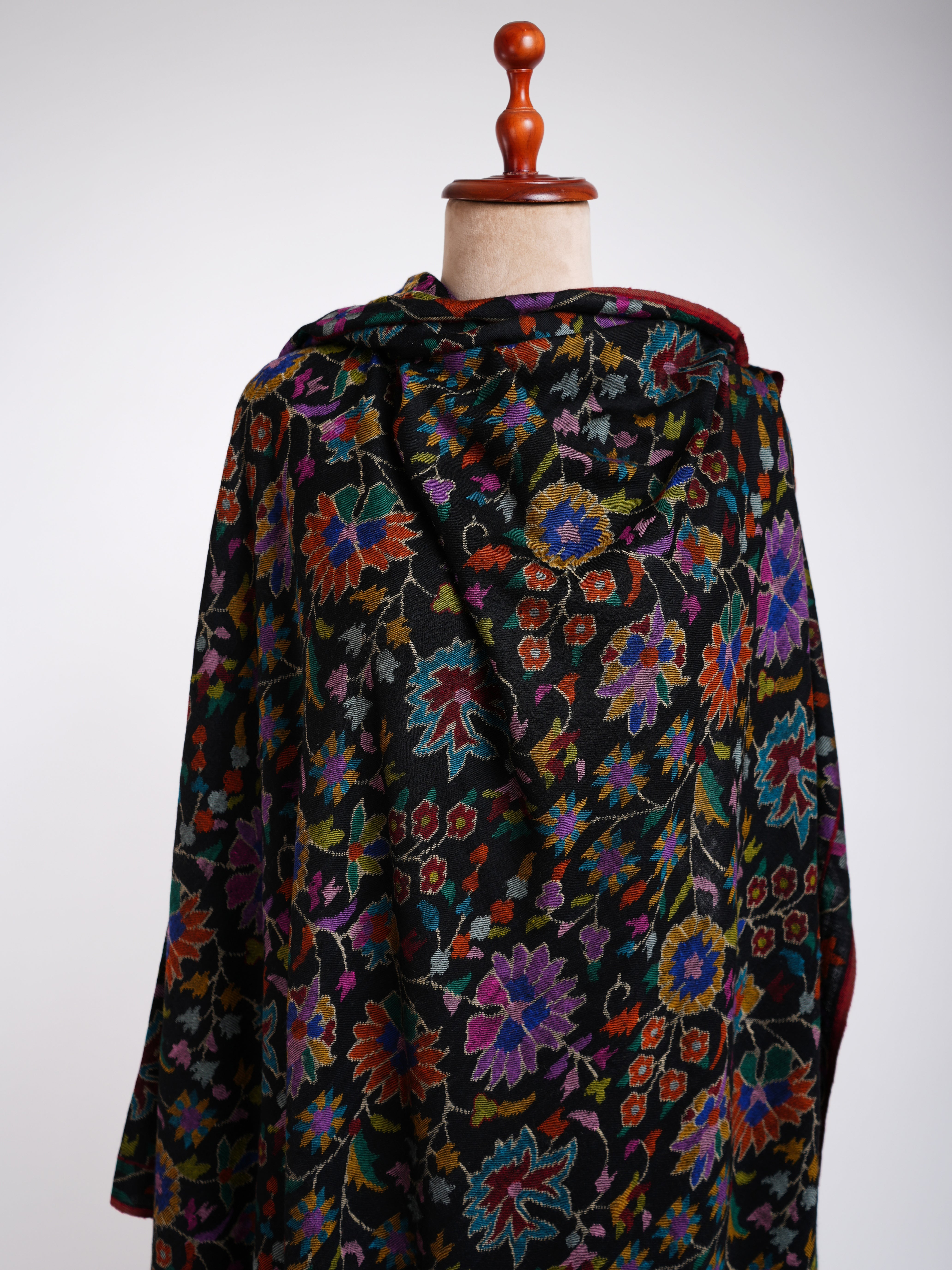 Majestic Black Kani Weave Cashmere Oversized Shawl