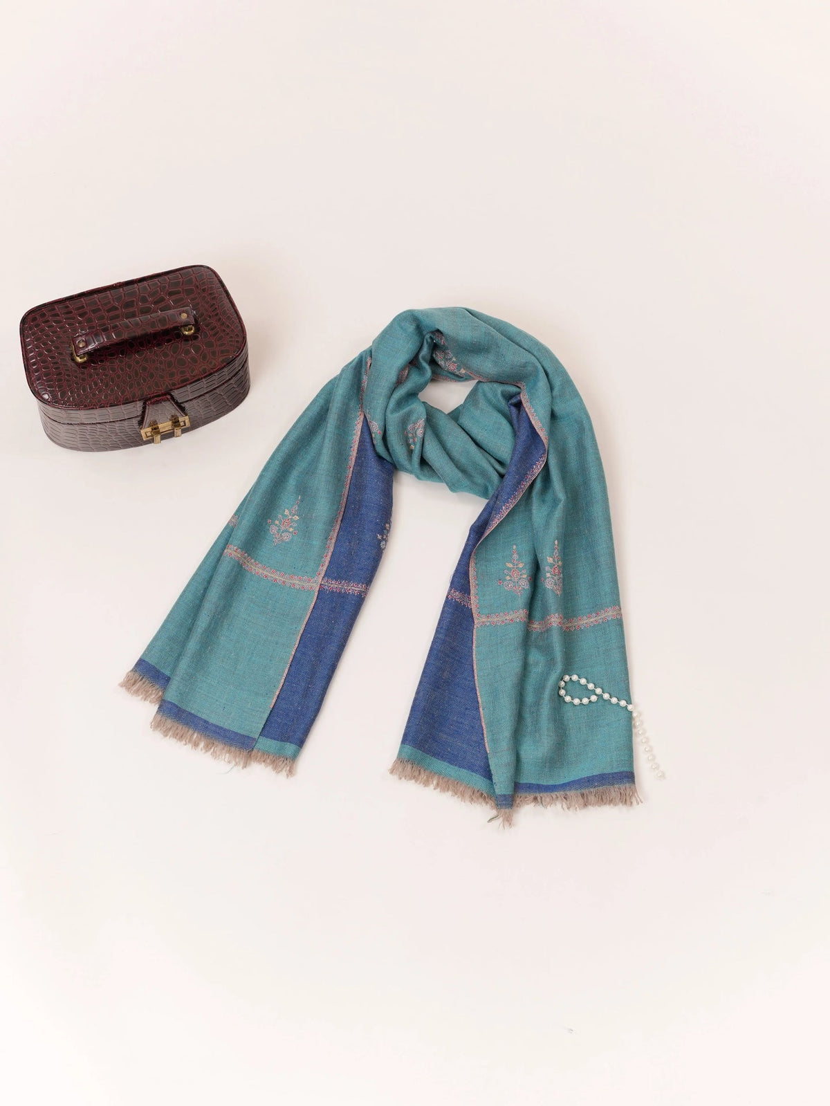 Dual Tone Handwoven Cashmere Scarf with Buteh Sozni Embroidery from Kashmir Shahkaar.com