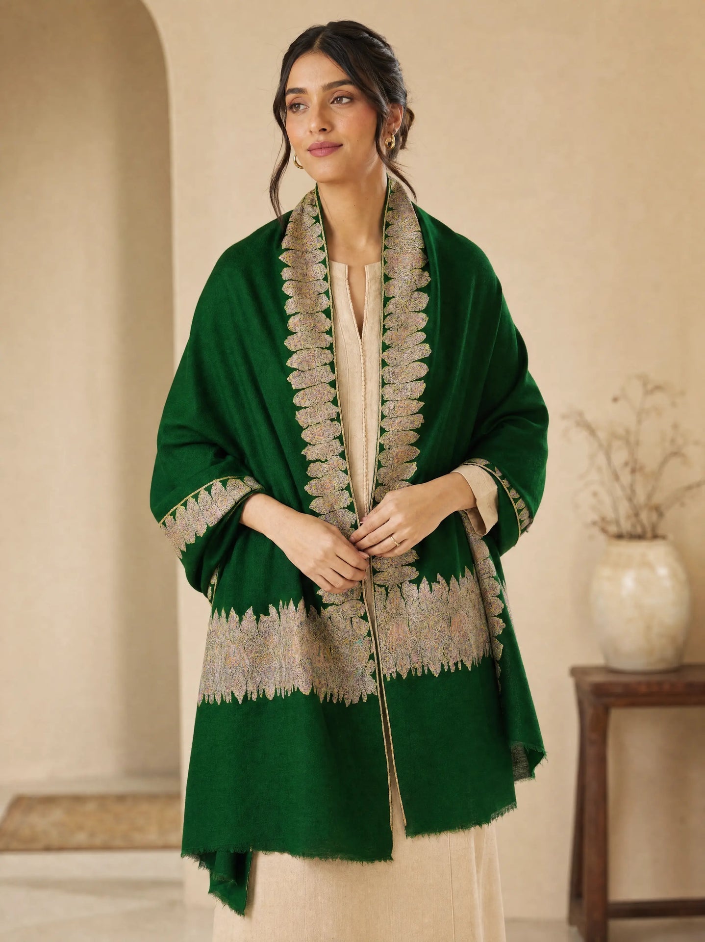 Emerald Green Handspun Daurdar Pure Pashmina Shawl Shahkaar.com