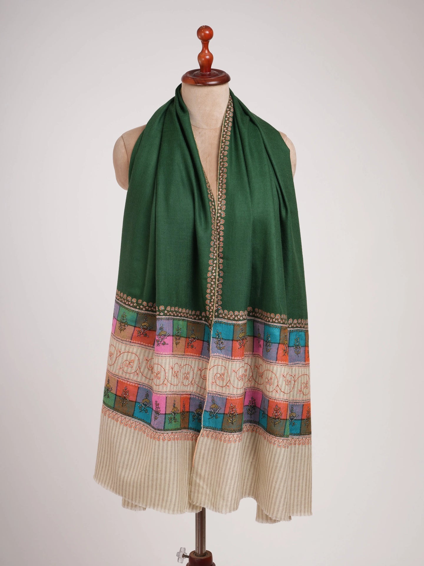 Emerald Green Pashmina Shawl with Contrasting Palla Shahkaar