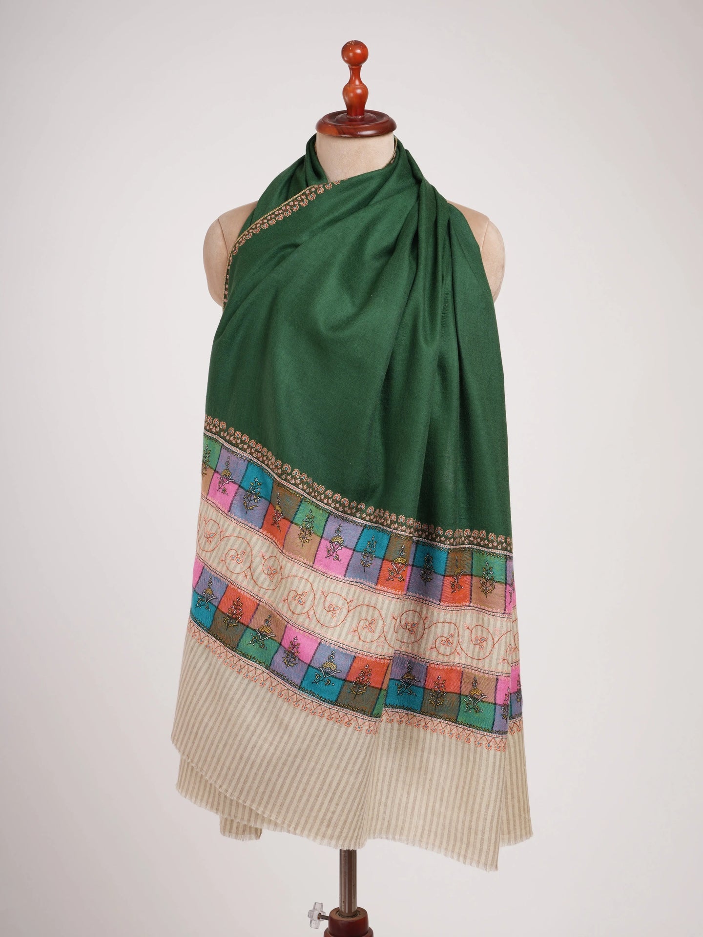 Emerald Green Pashmina Shawl with Contrasting Palla Shahkaar