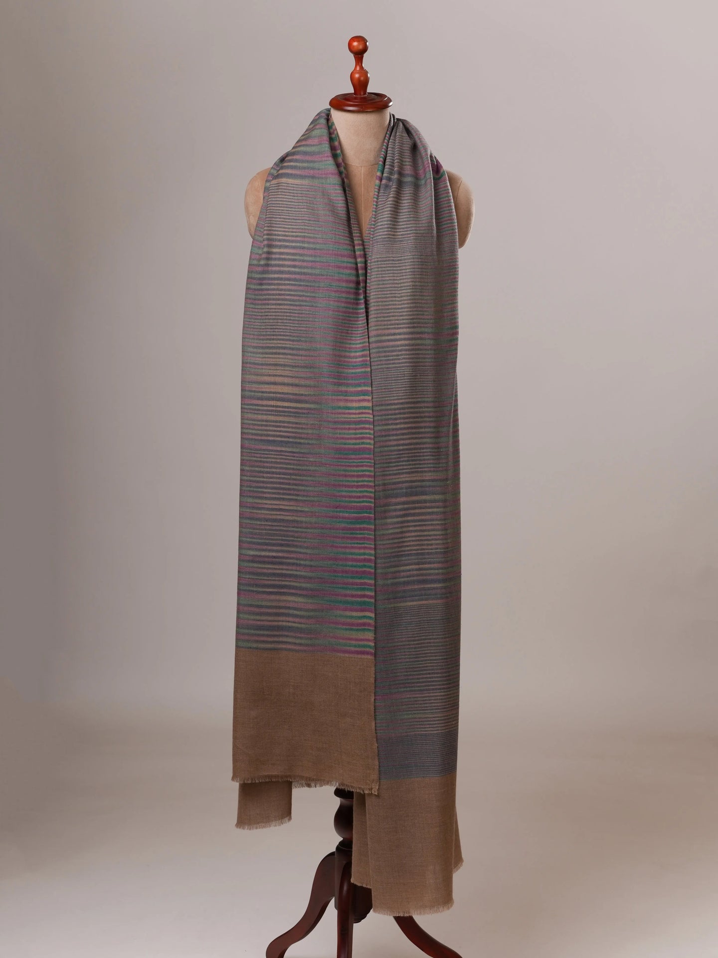Featherlight Oversized Handwoven Kashmiri Pashmina Shawl Shahkaar