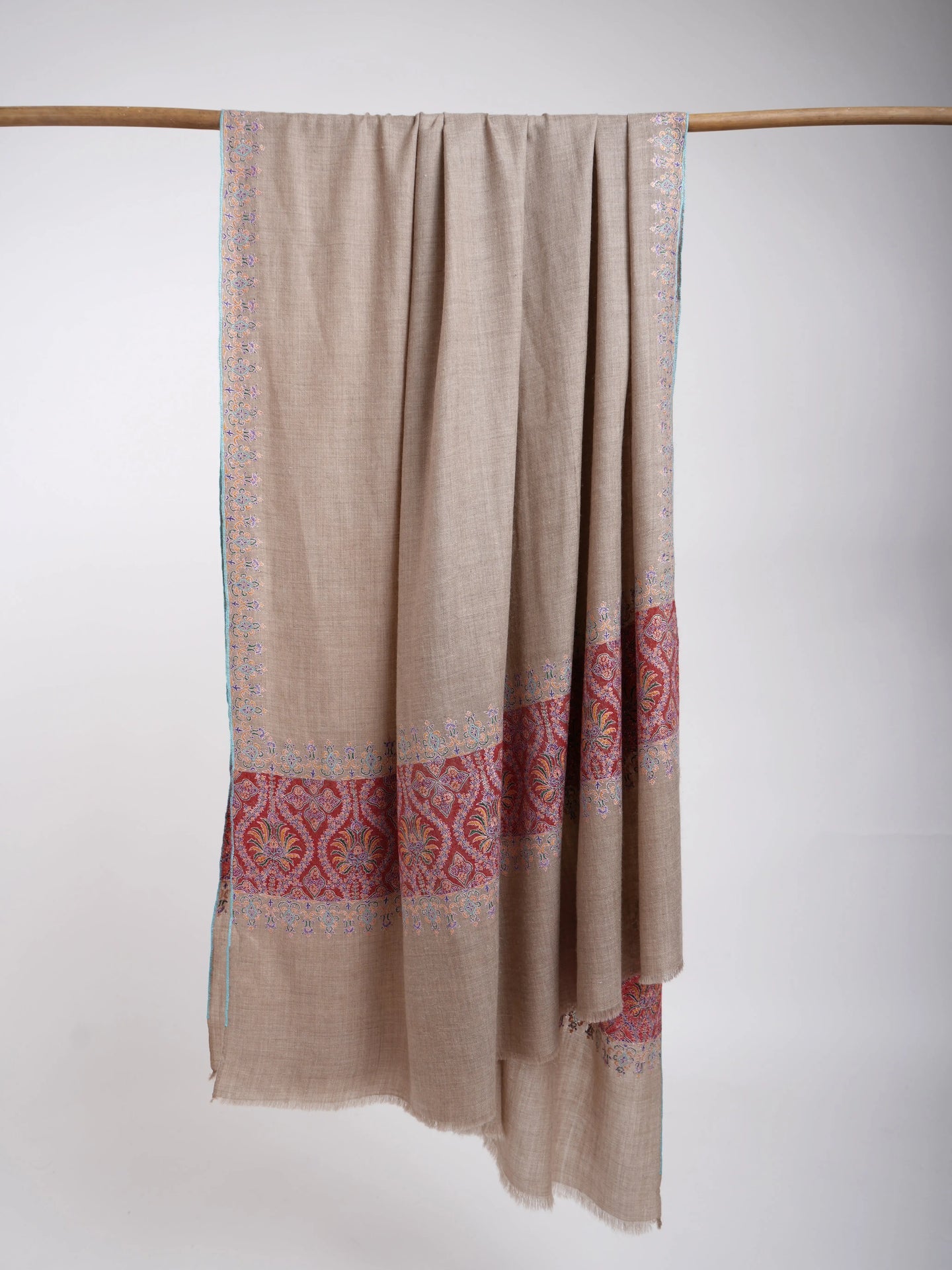 Grey and Red Minimalistic Kashmiri Pashmina Shahkaar