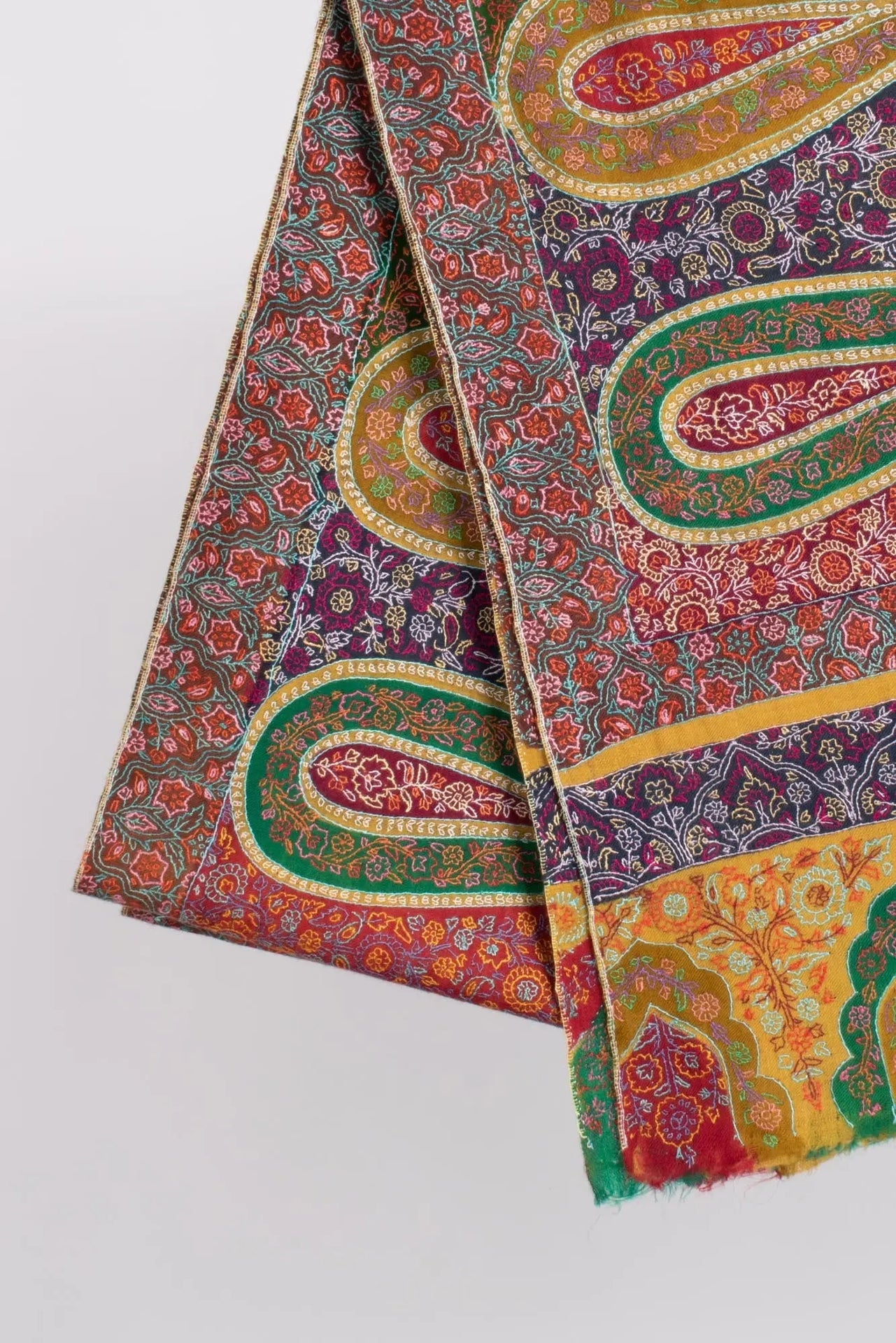 Hand Embroidered Kashmiri Pashmina Shawl - PALI Shahkaar