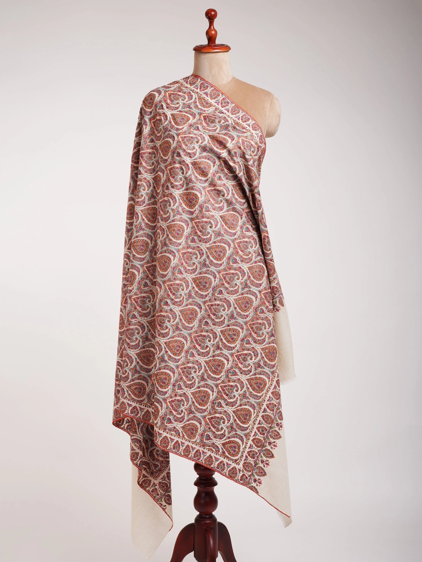 Hand Sozni Embroidered White Pashmina Jamavar Shawl Shahkaar
