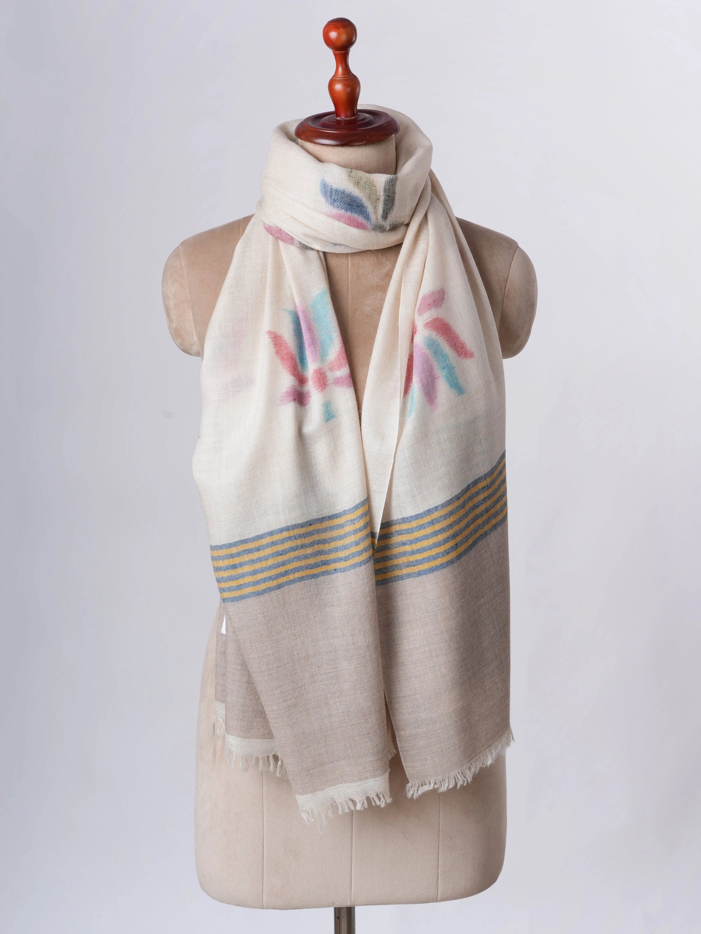 Handloom Lotus Ikat Cashmere Scarf – Baby Soft Authentic Cashmere Shahkaar