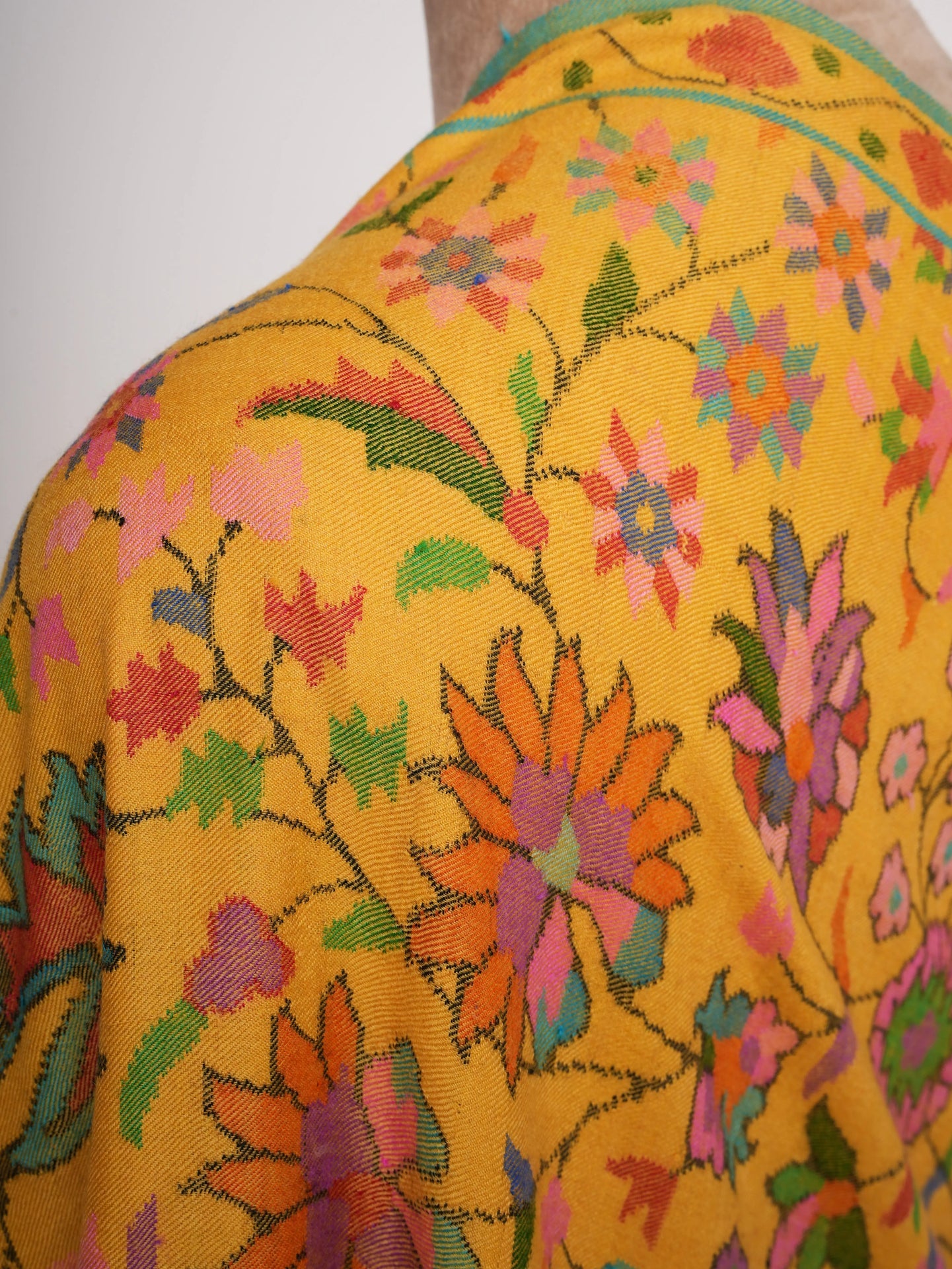 Handloomed Authentic Kani Pashmina Shawl Shahkaar