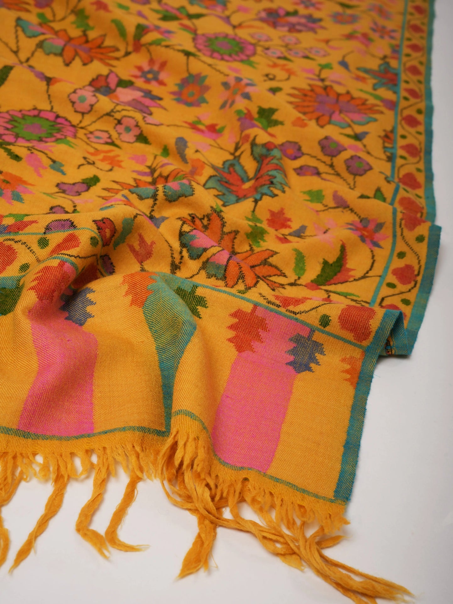 Handloomed Authentic Kani Pashmina Shawl Shahkaar