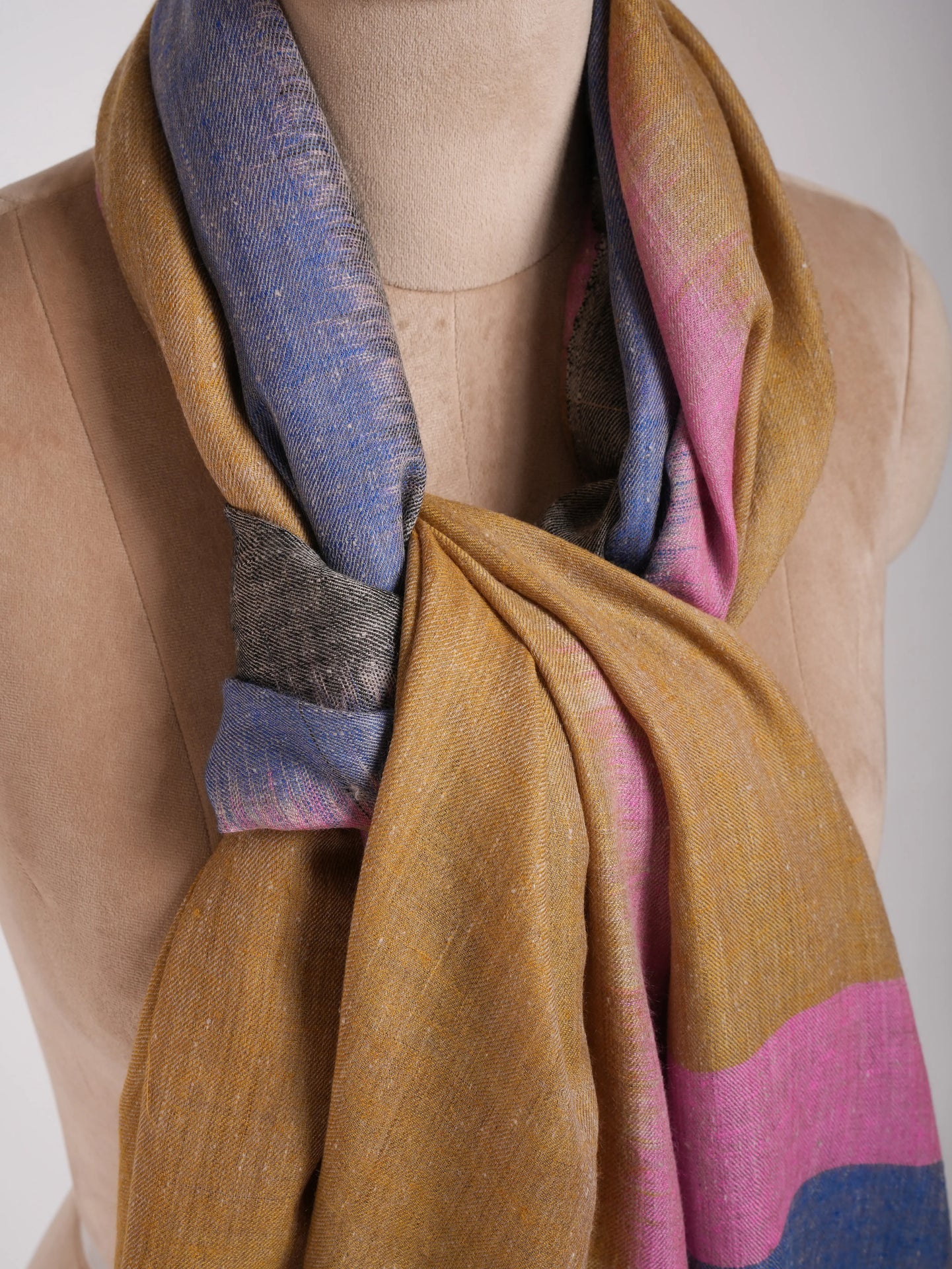 Handloomed Ikat Kashmiri Pashmina Shawl Shahkaar