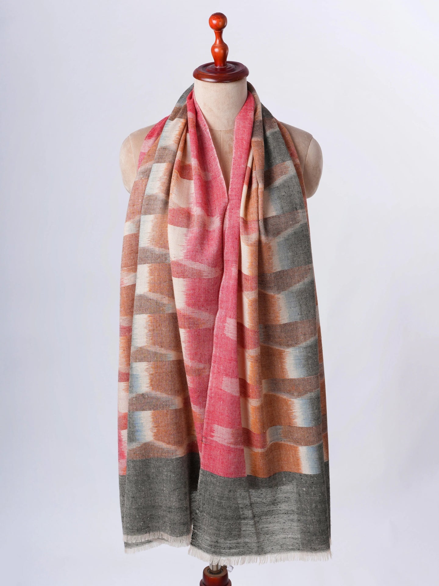 Handloomed Ikat Soft Pashmina Scarf – Timeless Luxury with Artisanal Weave Shahkaar