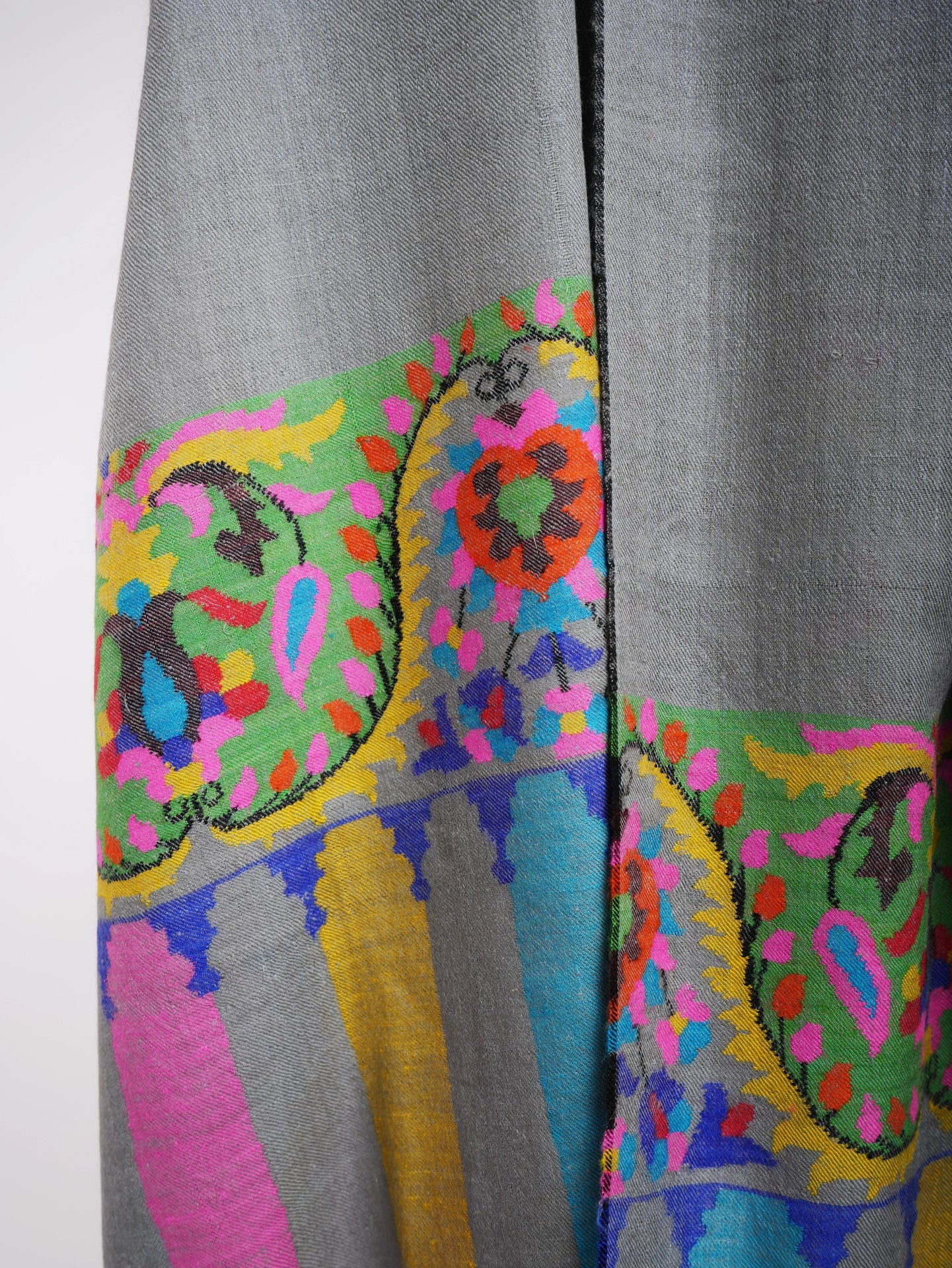 Handmade Kani Cashmere Stole Chiseled Stone Shahkaar