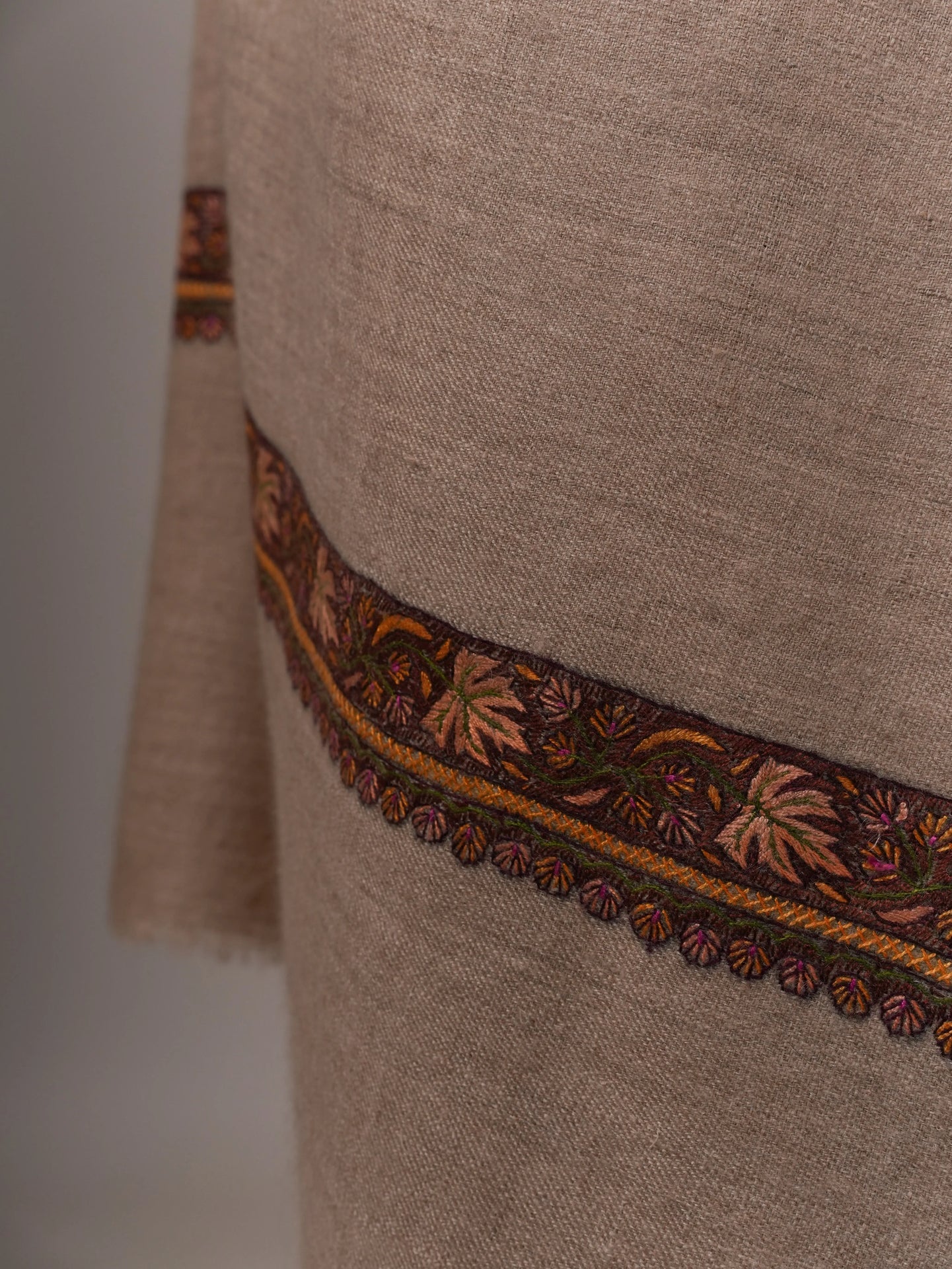 Handspun Pure Pashmina Oversized Shawl with Daur Hand Embroidery Shahkaar
