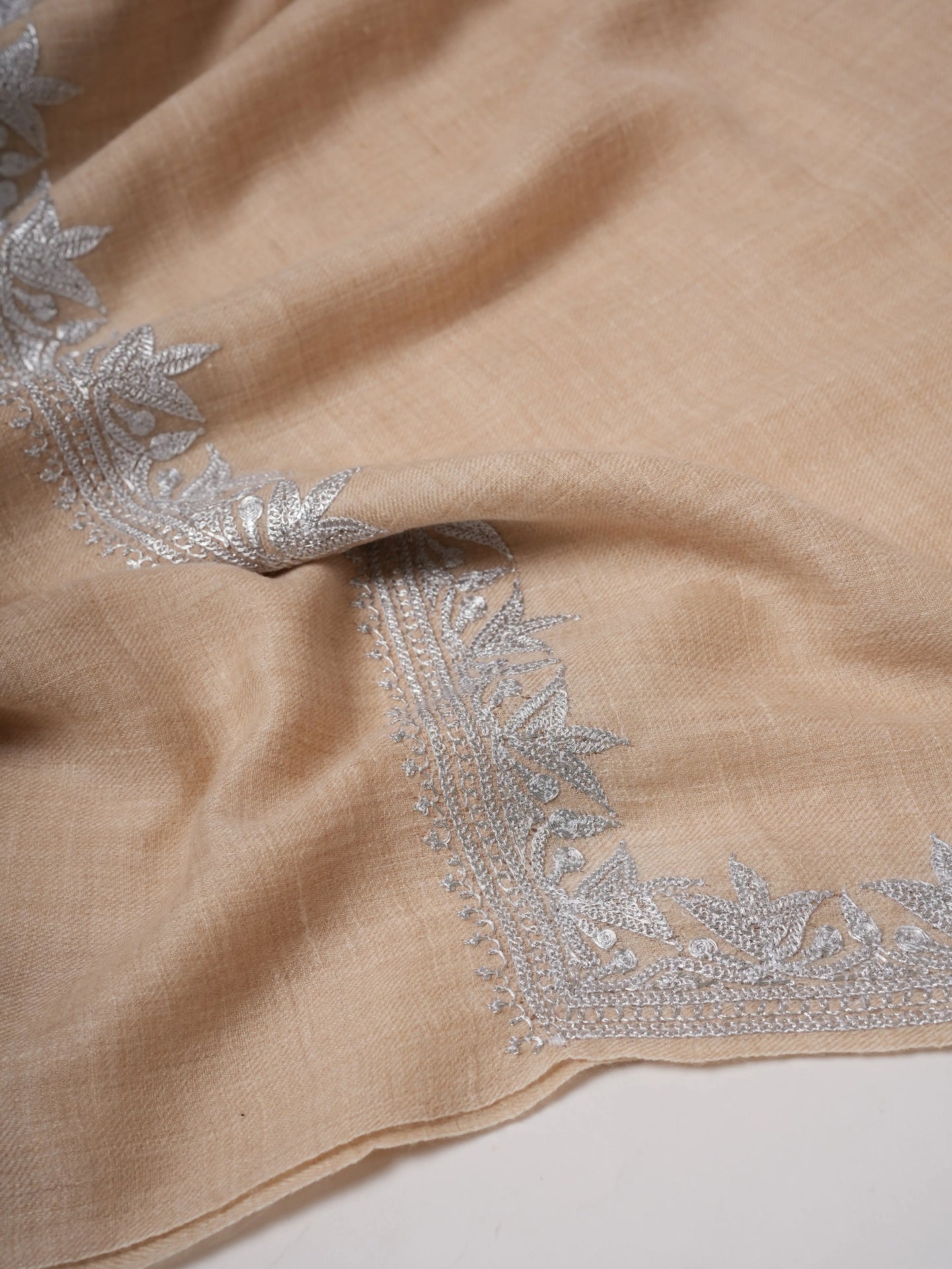 Handwoven Cream Pashmina Shawl Featuring Silver Tilla Daur Work Shahkaar