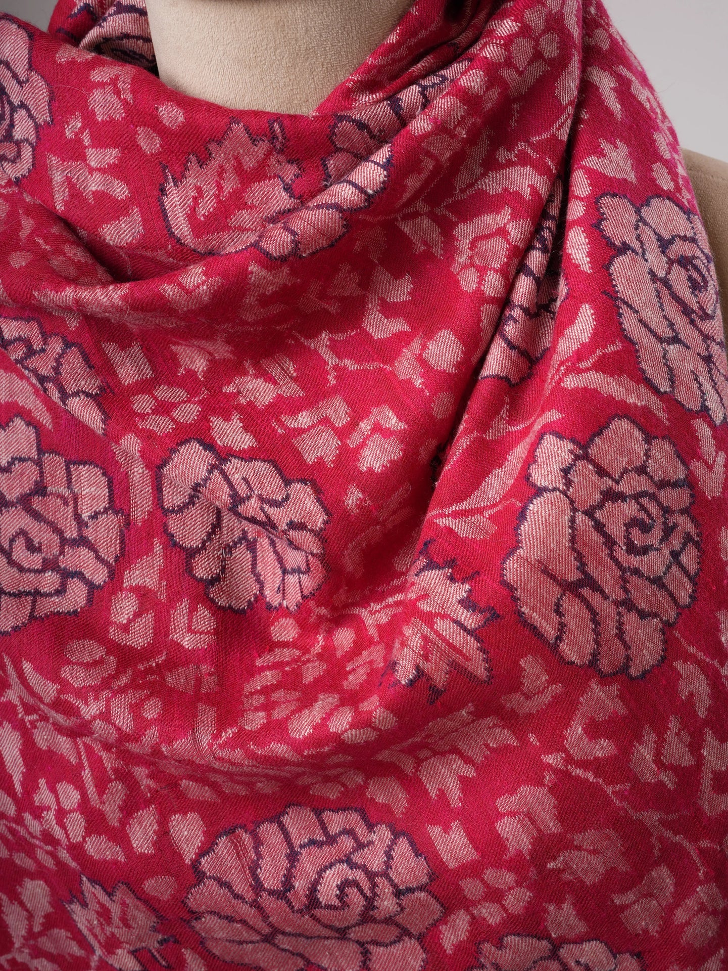 Handwoven Kani Pashmina Shawl with Floral Motifs Shahkaar