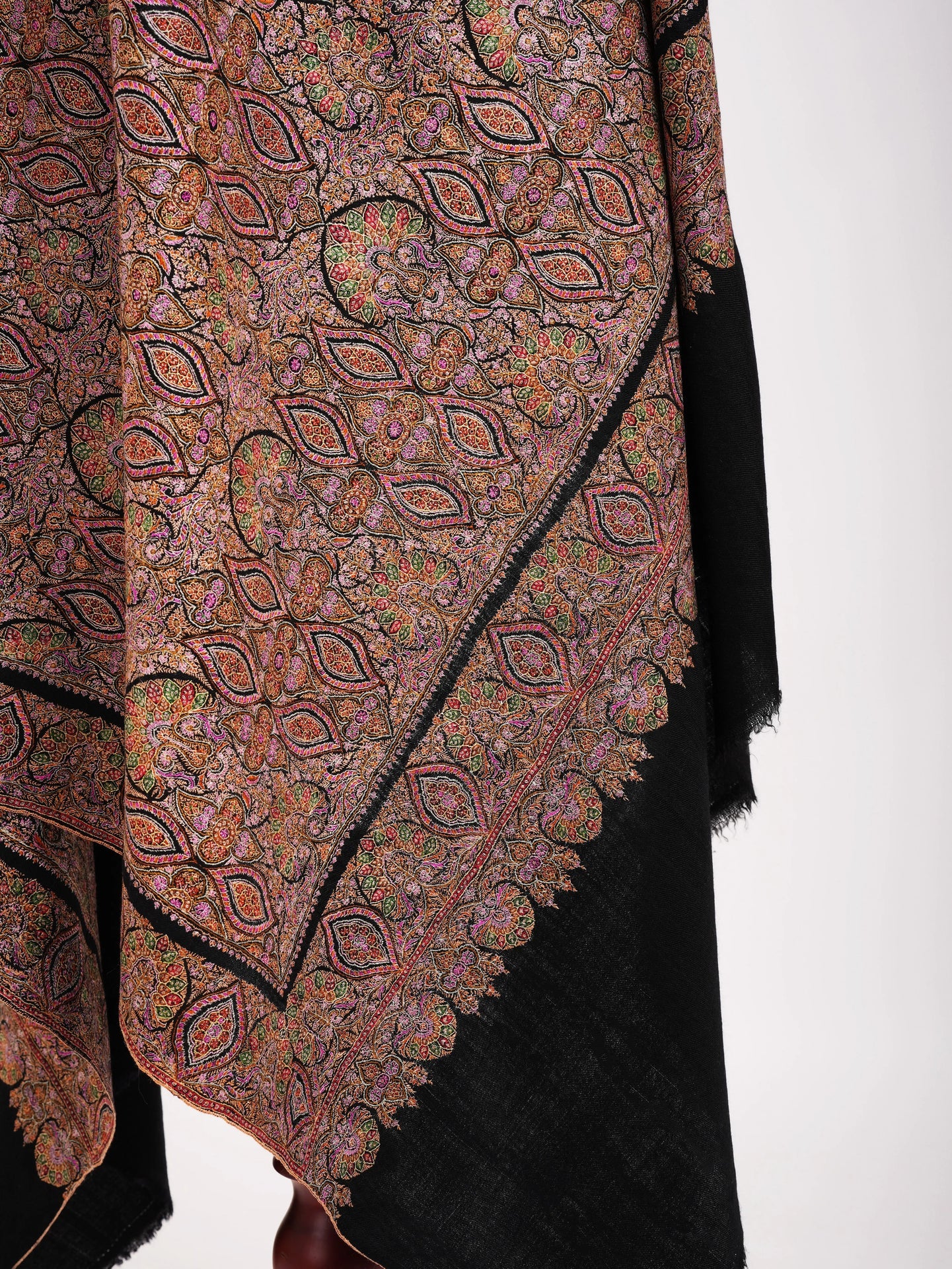 Heirloom Fine Artistic Silk Embroidered Pashmina Jamavar Shawl Shahkaar