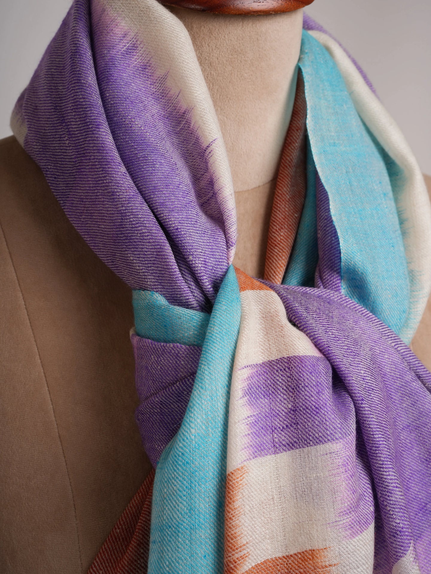 Ikat Handwoven Pure Kashmiri Pashmina Shawl Shahkaar