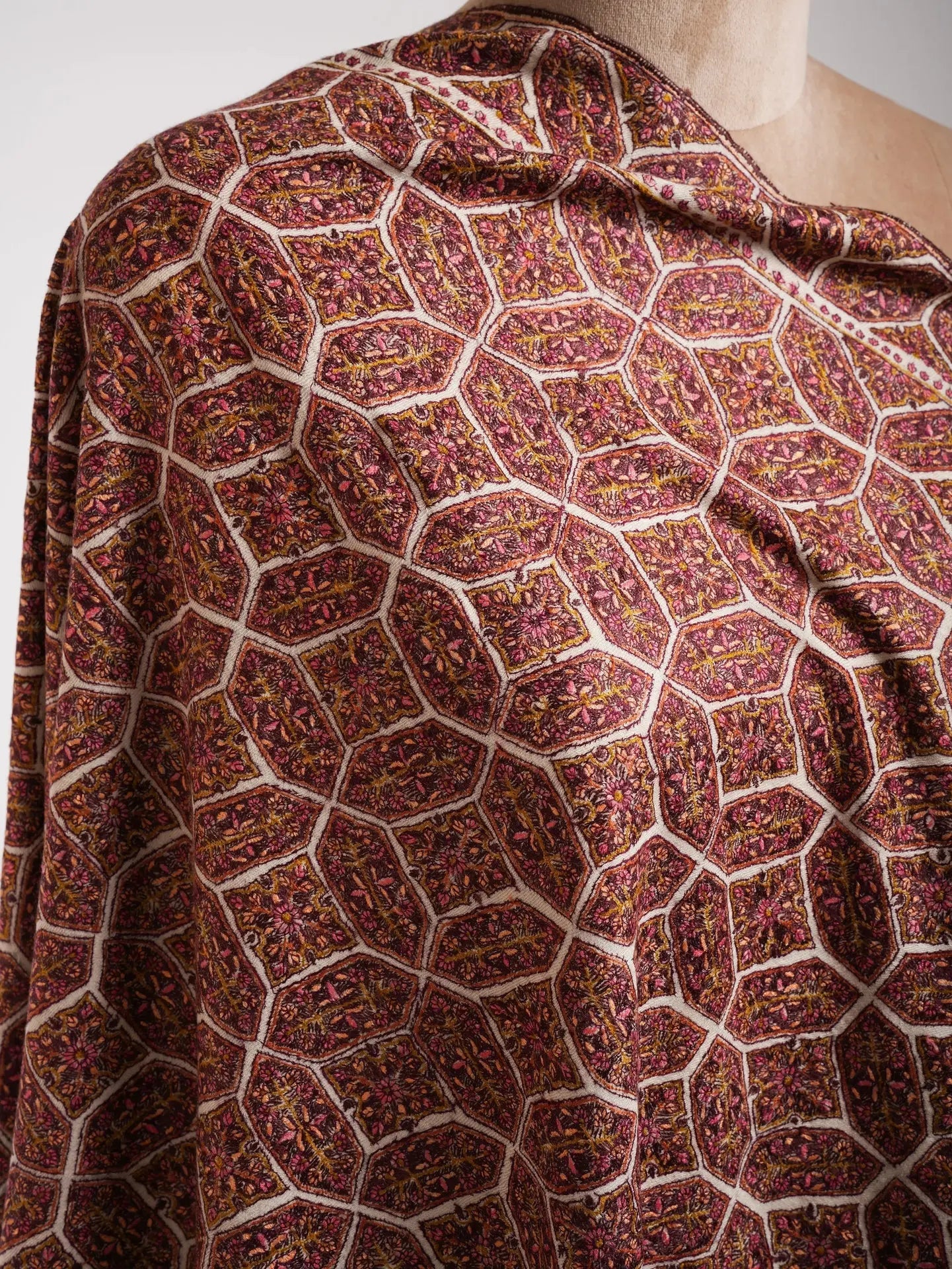 Ivory Khatam Band Embroidered Motif Timeless Pashmina Jamavar Shawl Shahkaar