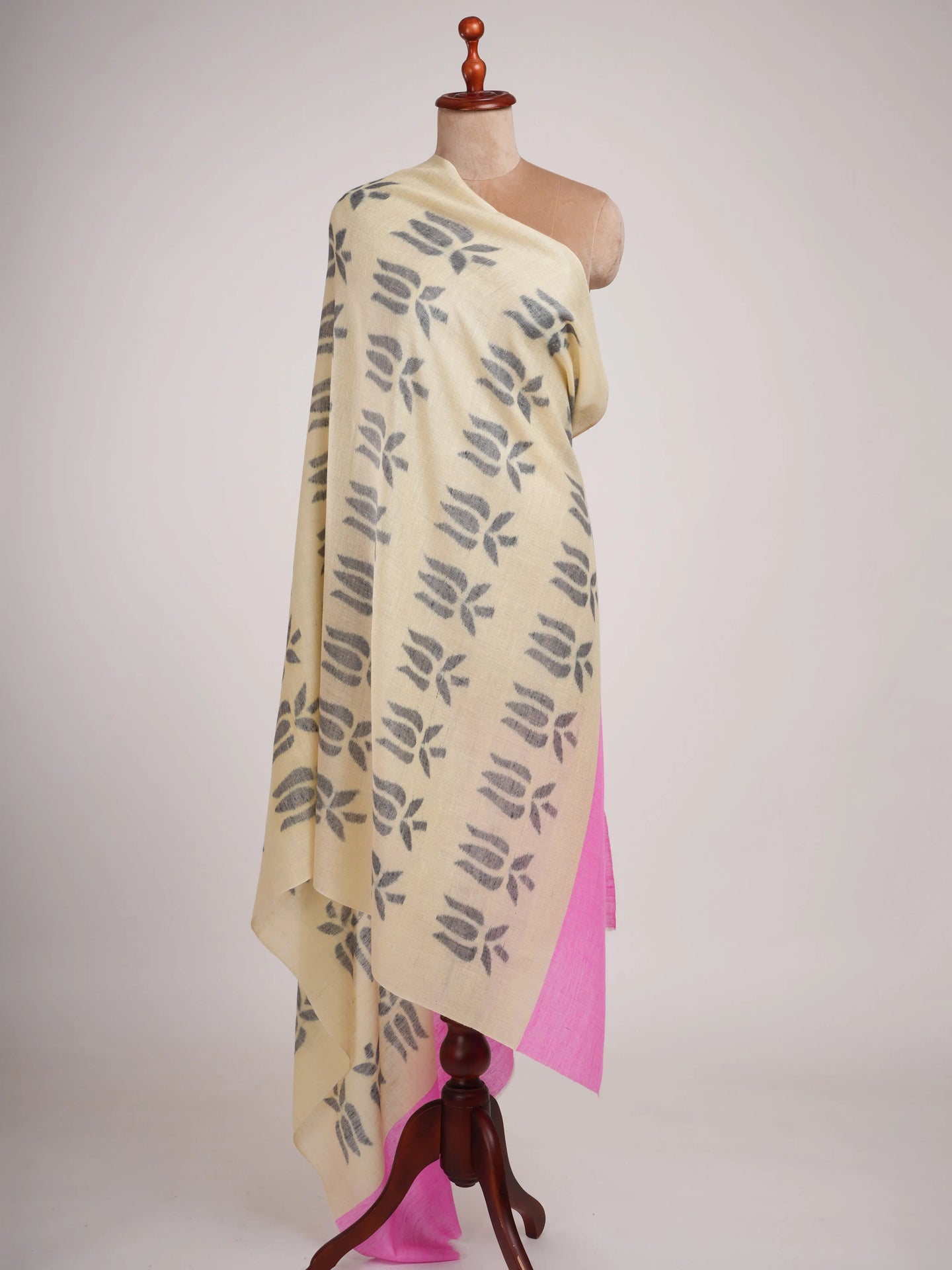 Lotus Ikat Pashmina Shawl in Pearl Black and Pink Color Shahkaar