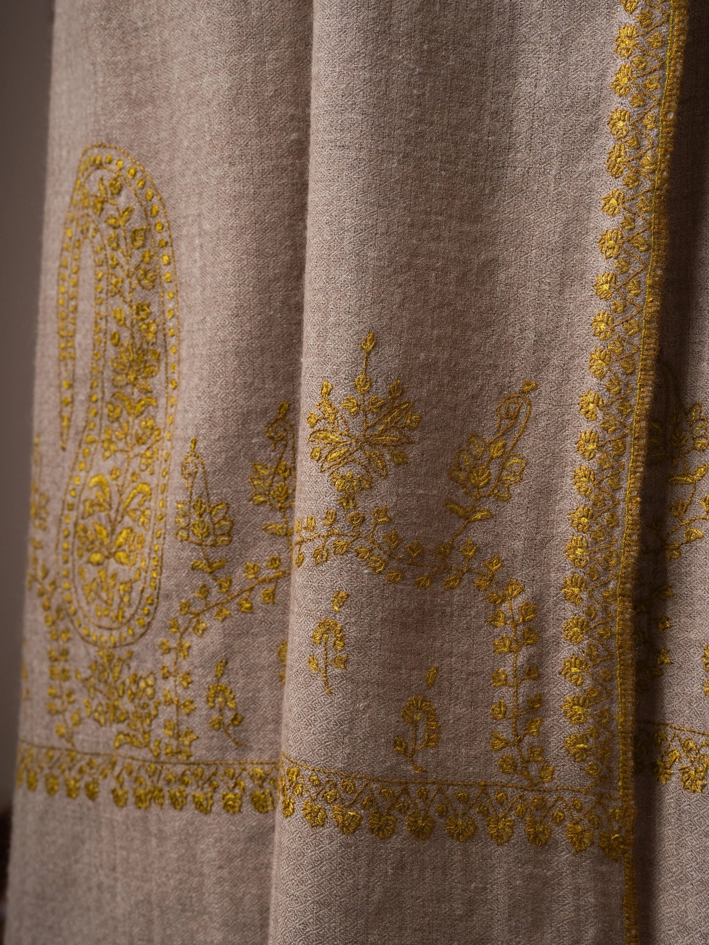 Natural Grey Cashmere Scarf with Palla Hand Embroidery Shahkaar