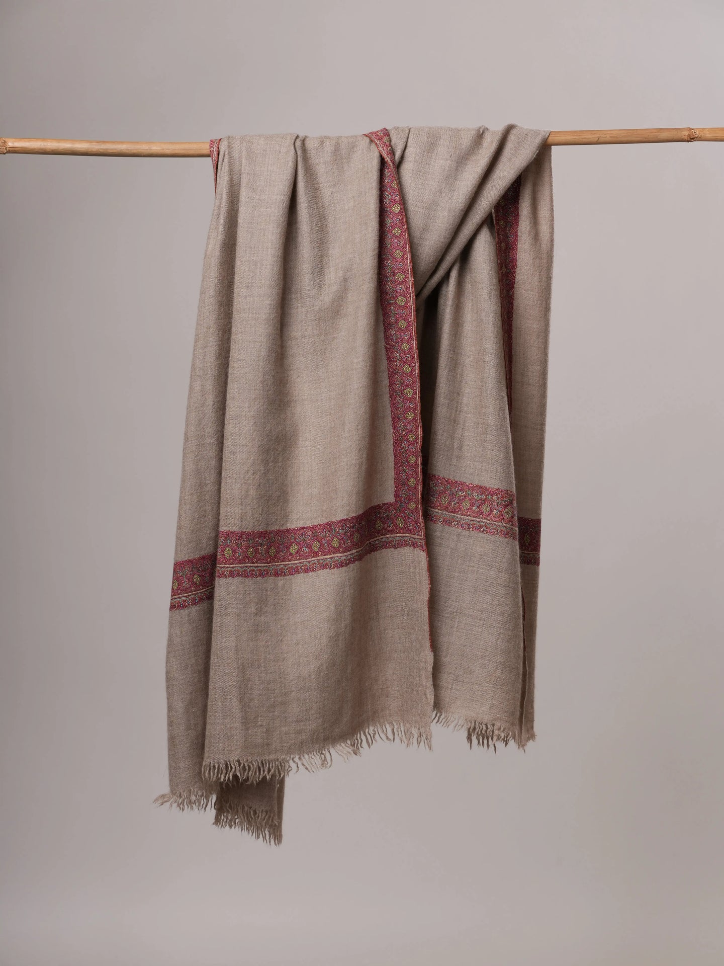 Natural Grey Handspun Neem Daur Soft Pashmina Shawl Shahkaar