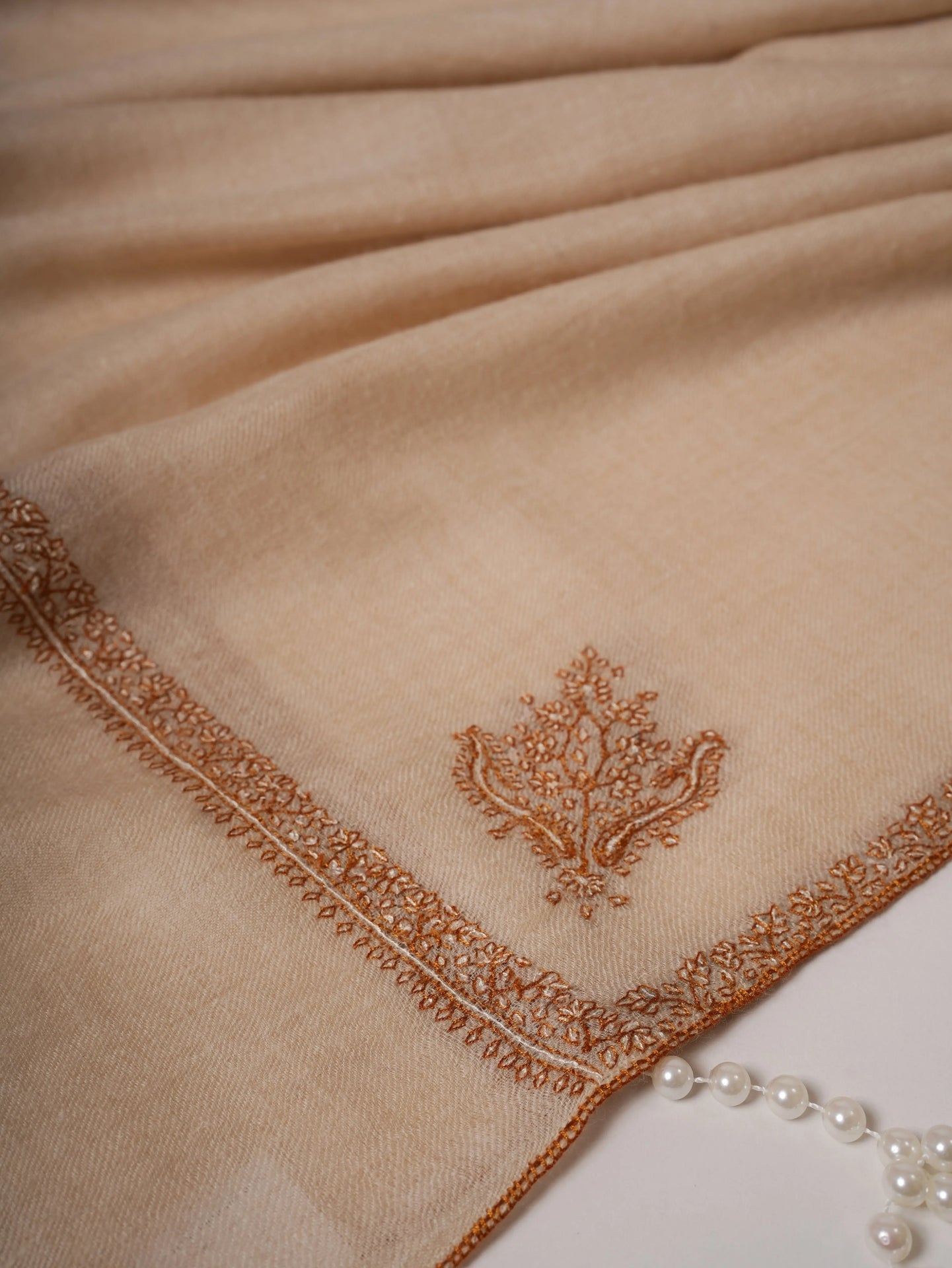 Natural White Bail Embroidered Handwoven Cashmere Scarf Shahkaar
