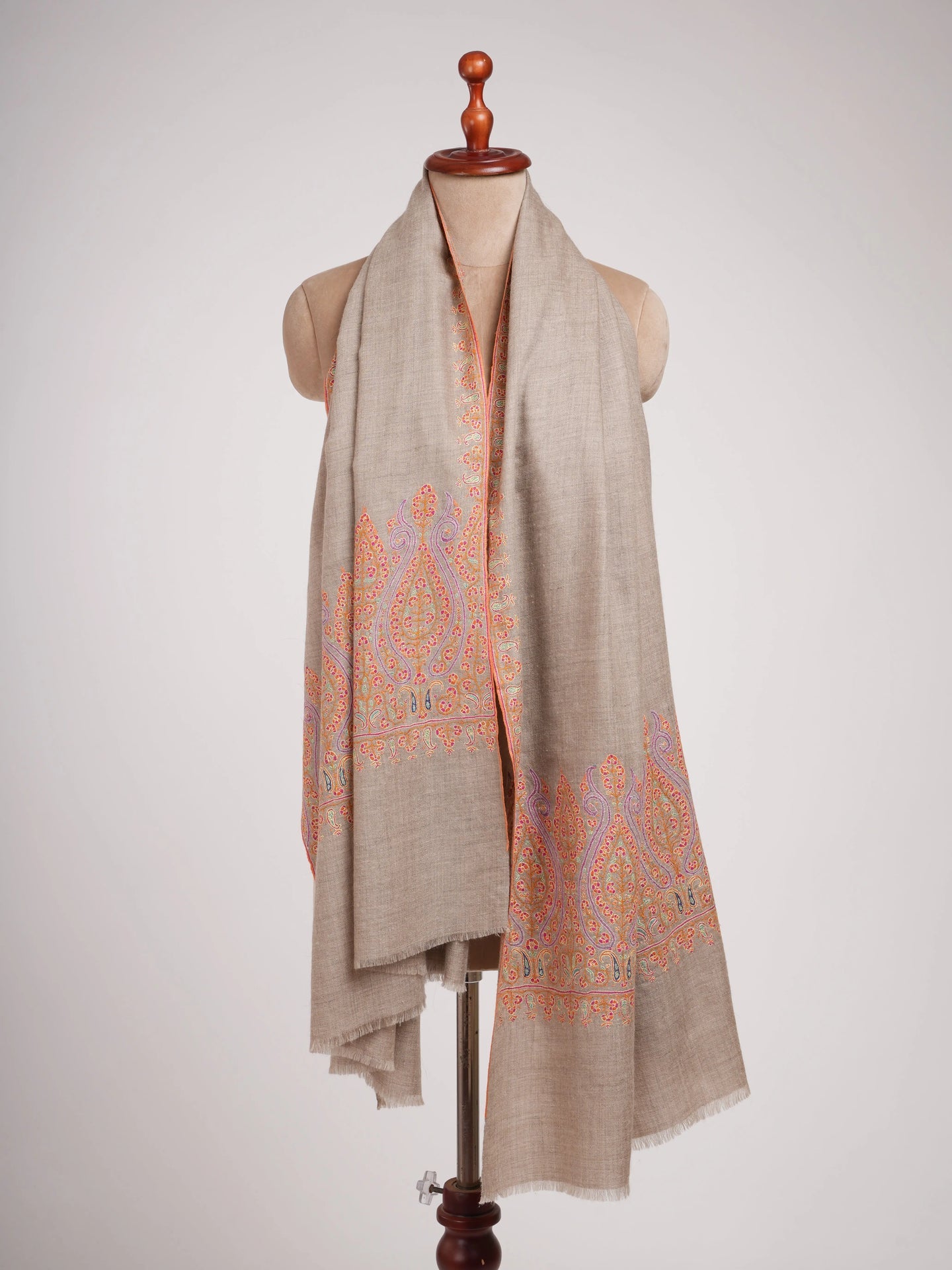 Natural Zati Palla Embroidered Pashmina Shawl Shahkaar