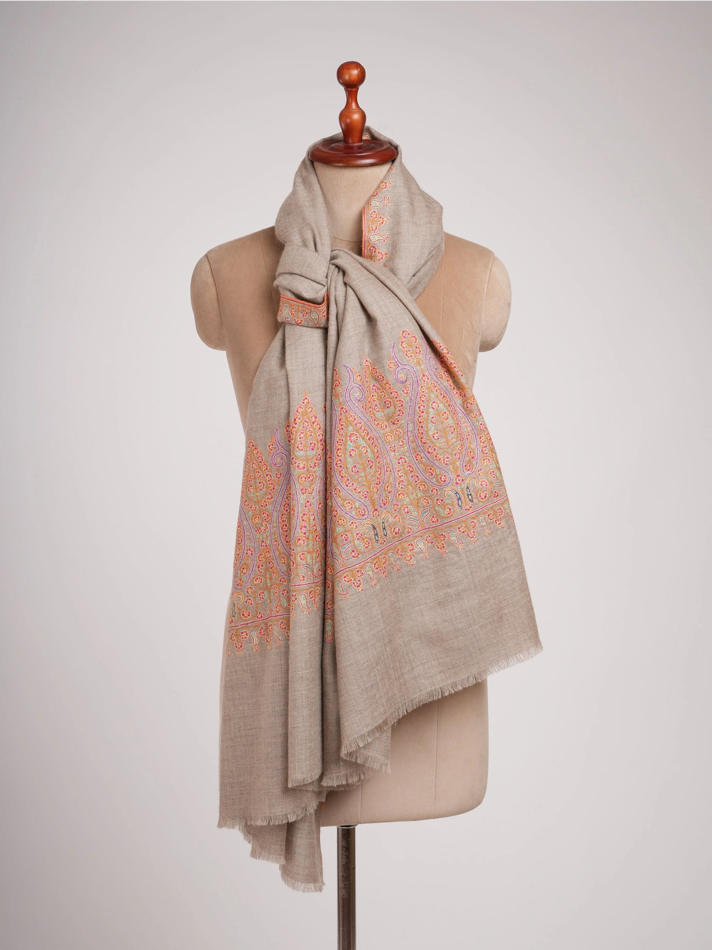 Natural Zati Palla Embroidered Pashmina Shawl Shahkaar