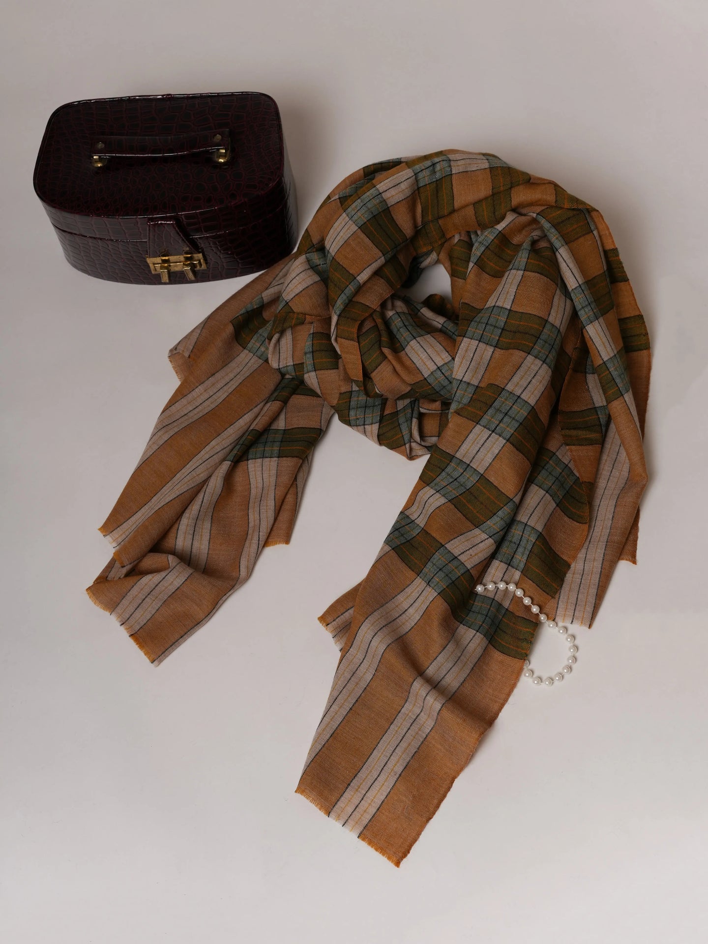 Oversized Featherlight Handwoven Kashmiri Pashmina Shawl Shahkaar