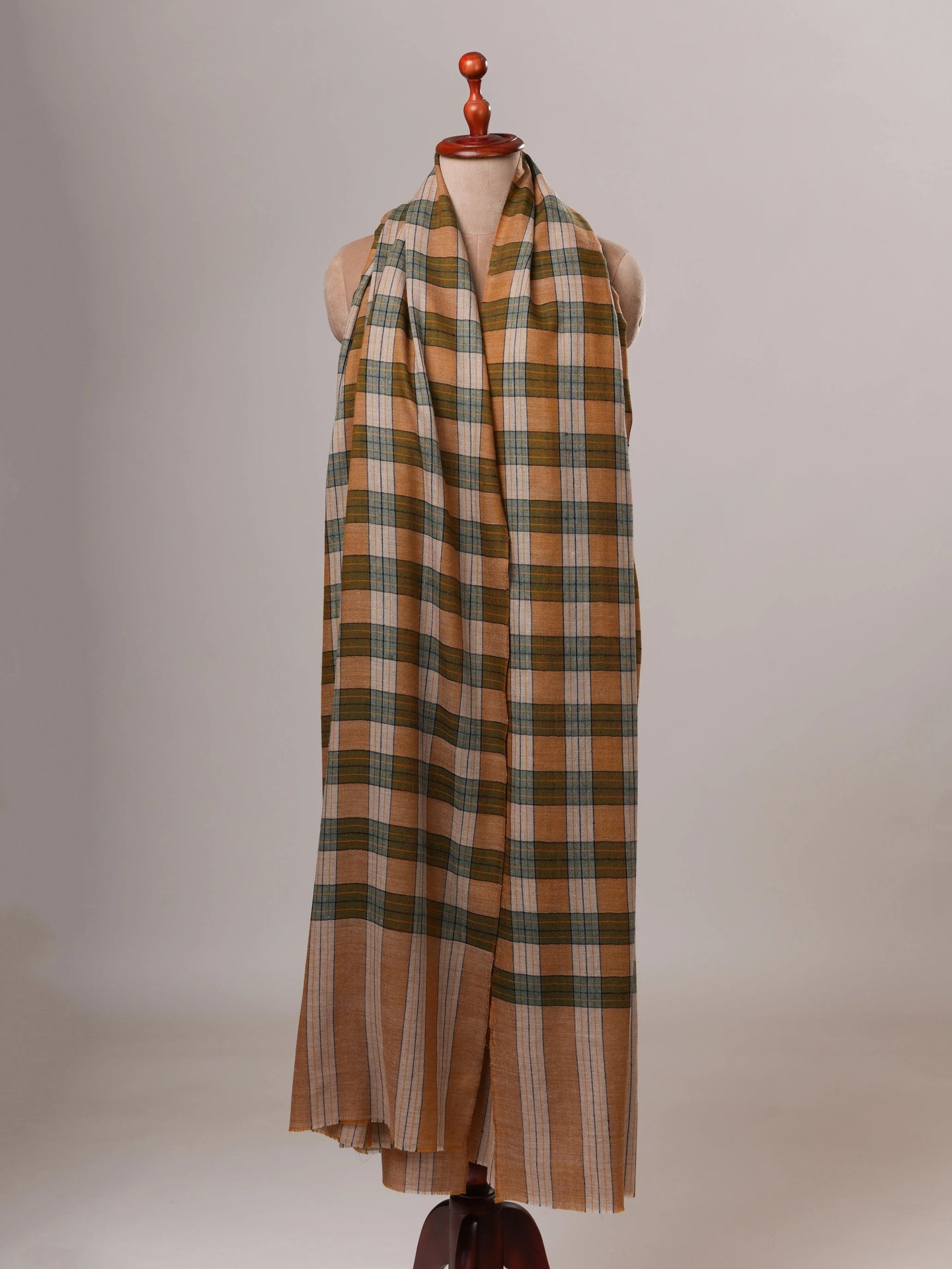 Oversized Featherlight Handwoven Kashmiri Pashmina Shawl Shahkaar