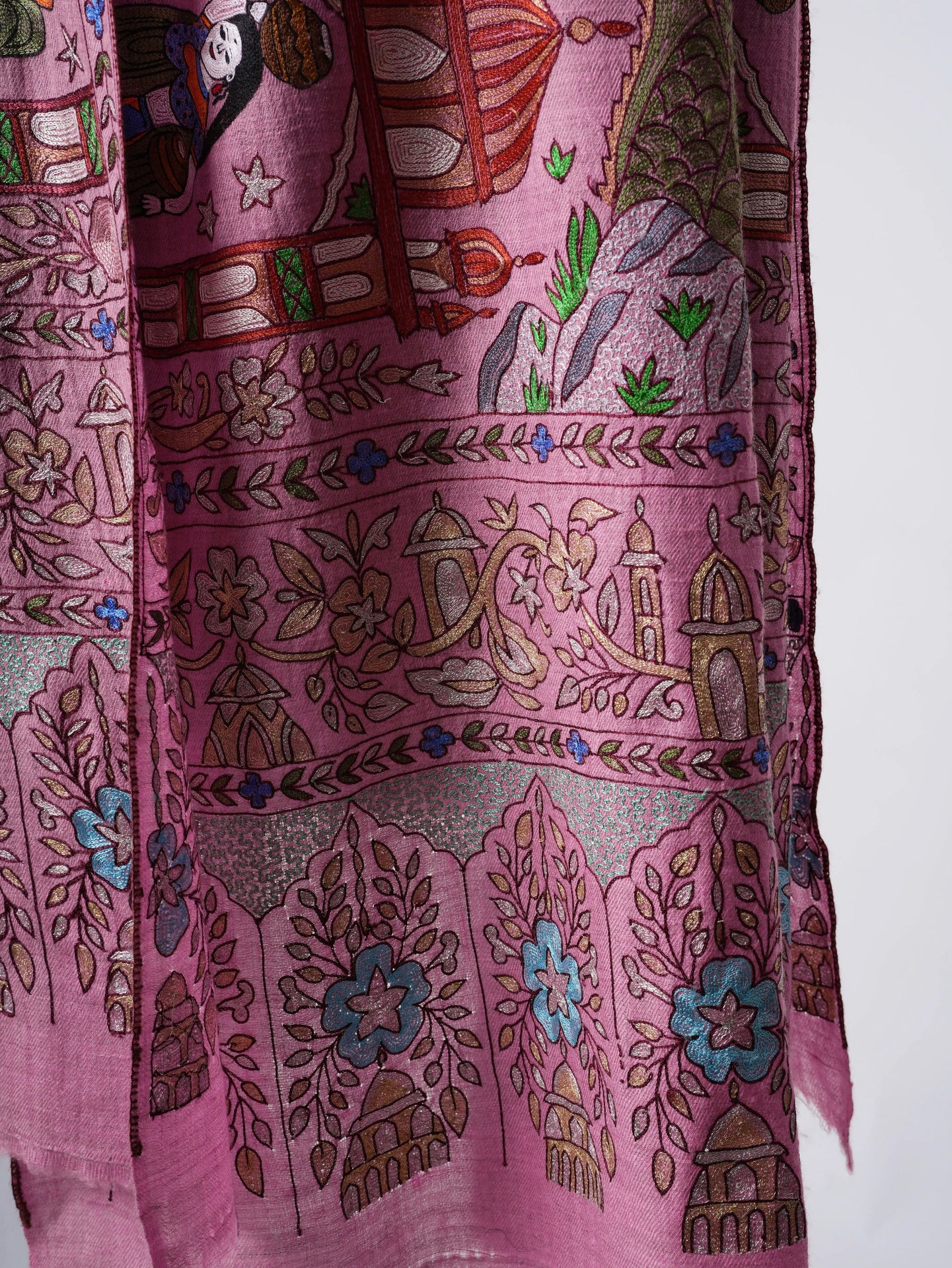 Pink Hand Embroidered Cashmere Scarf – Art Silk Zari Detailing Shahkaar