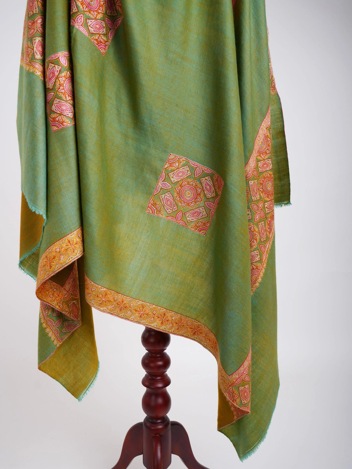 Silk Sozni Dorukha Pashmina Shawl Green Shahkaar