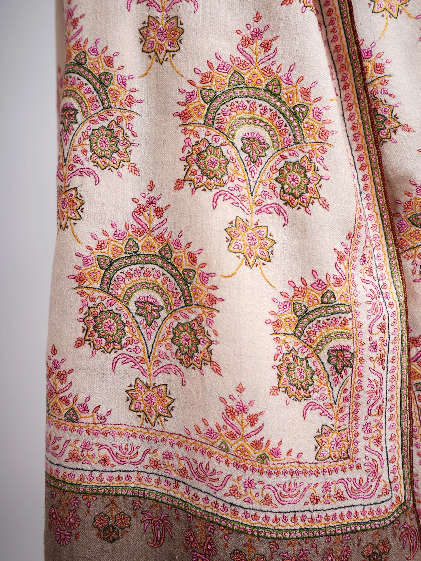 Silk Sozni Hand Embroidered Butah Pashmina Shawl Natural Shahkaar