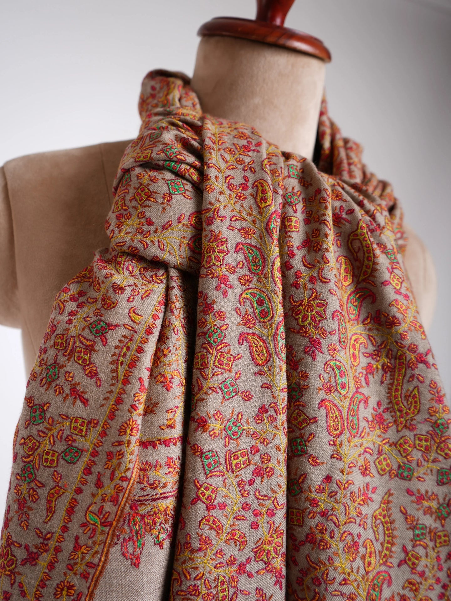 Sozni Handmade Pure Pashmina Shawl Shahkaar