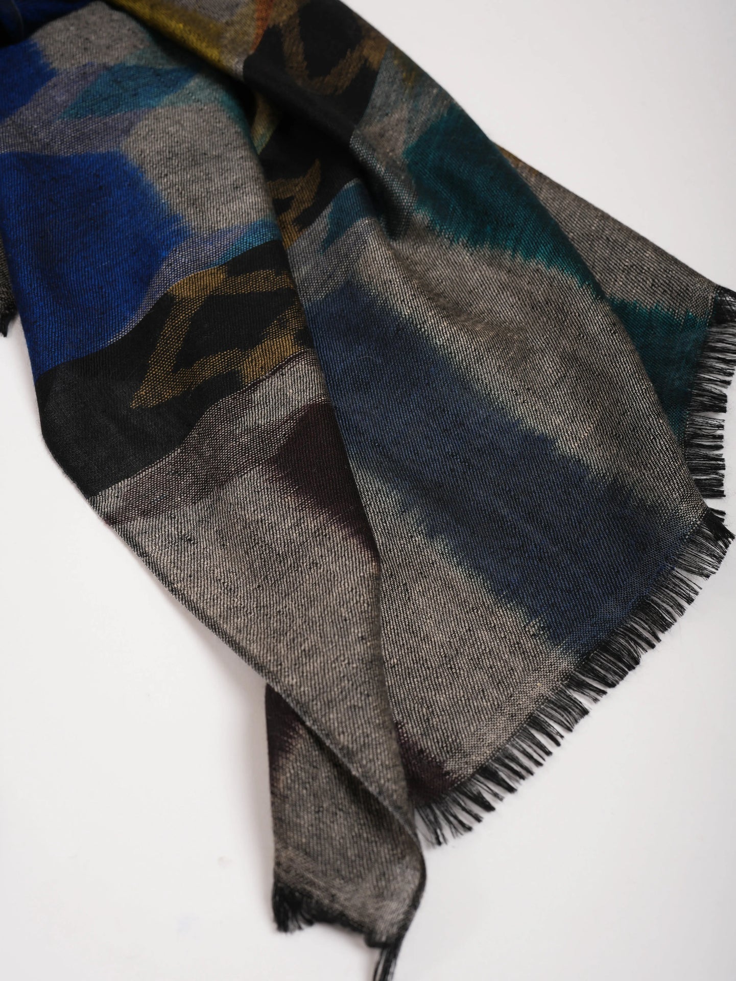 Space Dye Handwoven Stylish Pashmina Shawl Shahkaar