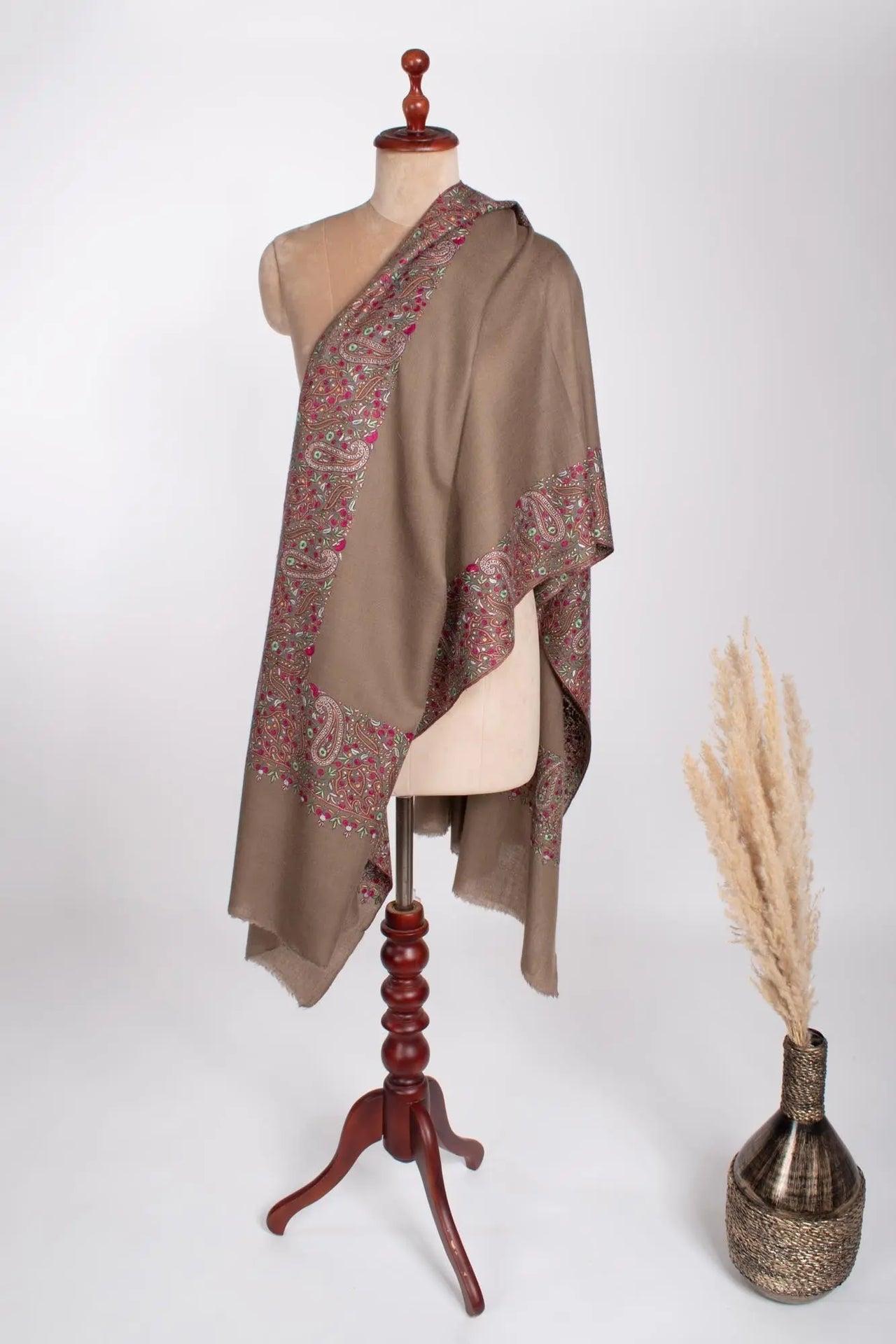 Toosh Color Kalan Daur Pashmina Wrap - LYME Shahkaar
