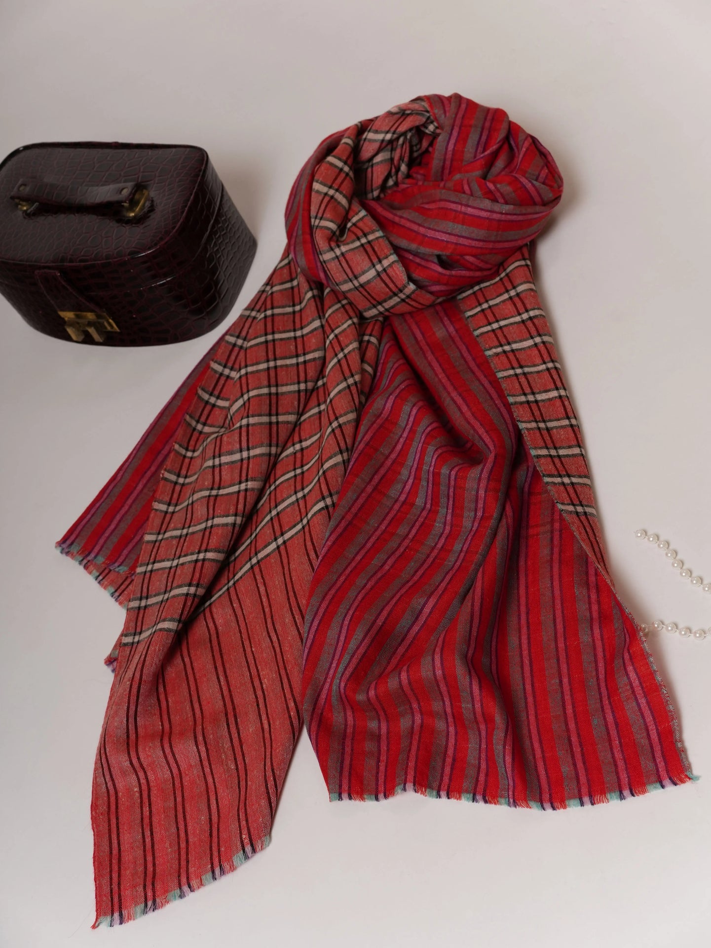 Two Leaves Dual Shade Pashmina Shawl - CLIFTON Shahkaar