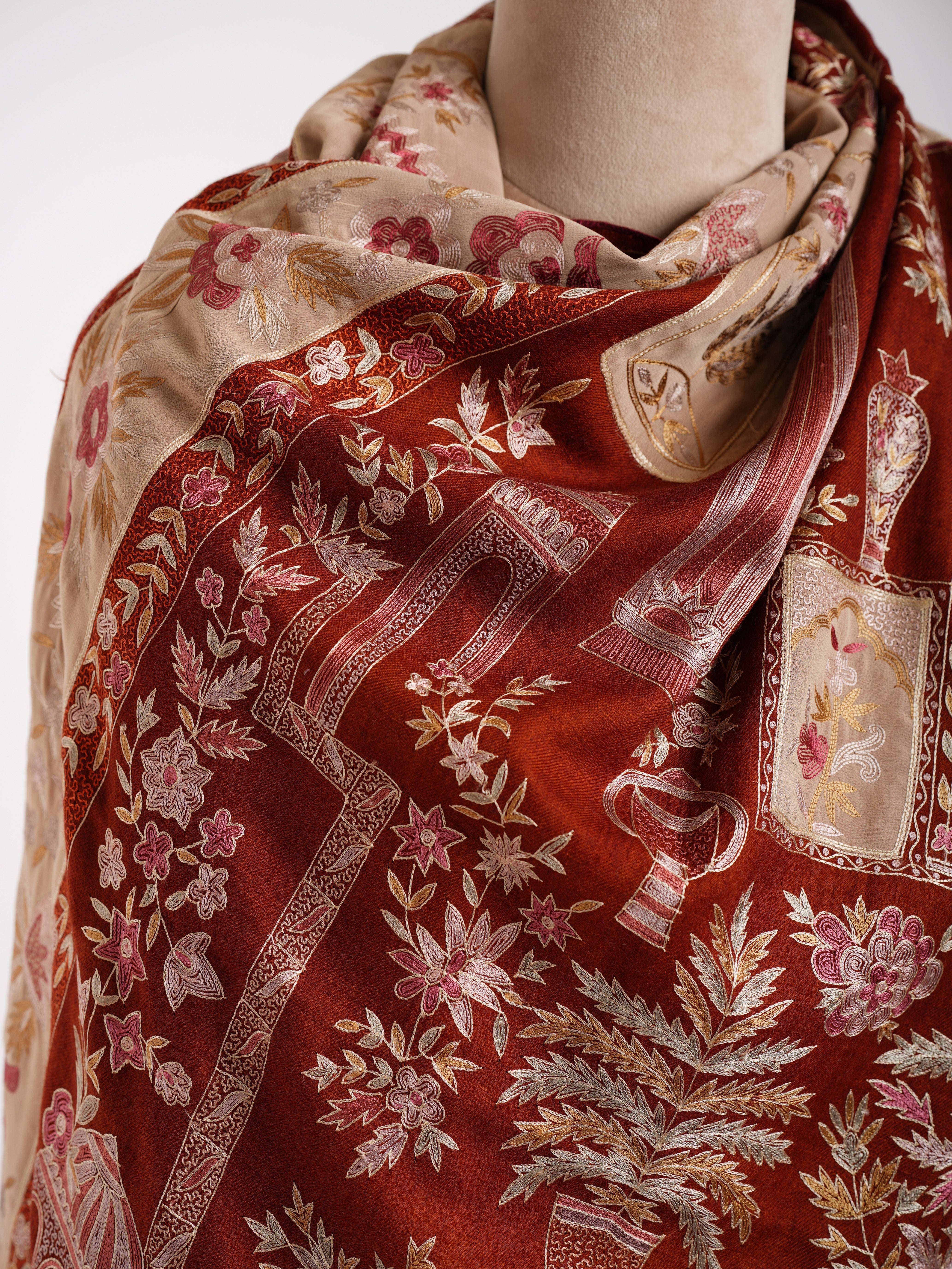 手工刺绣补丁 Kalamkari Pashmina 披肩肉桂棒