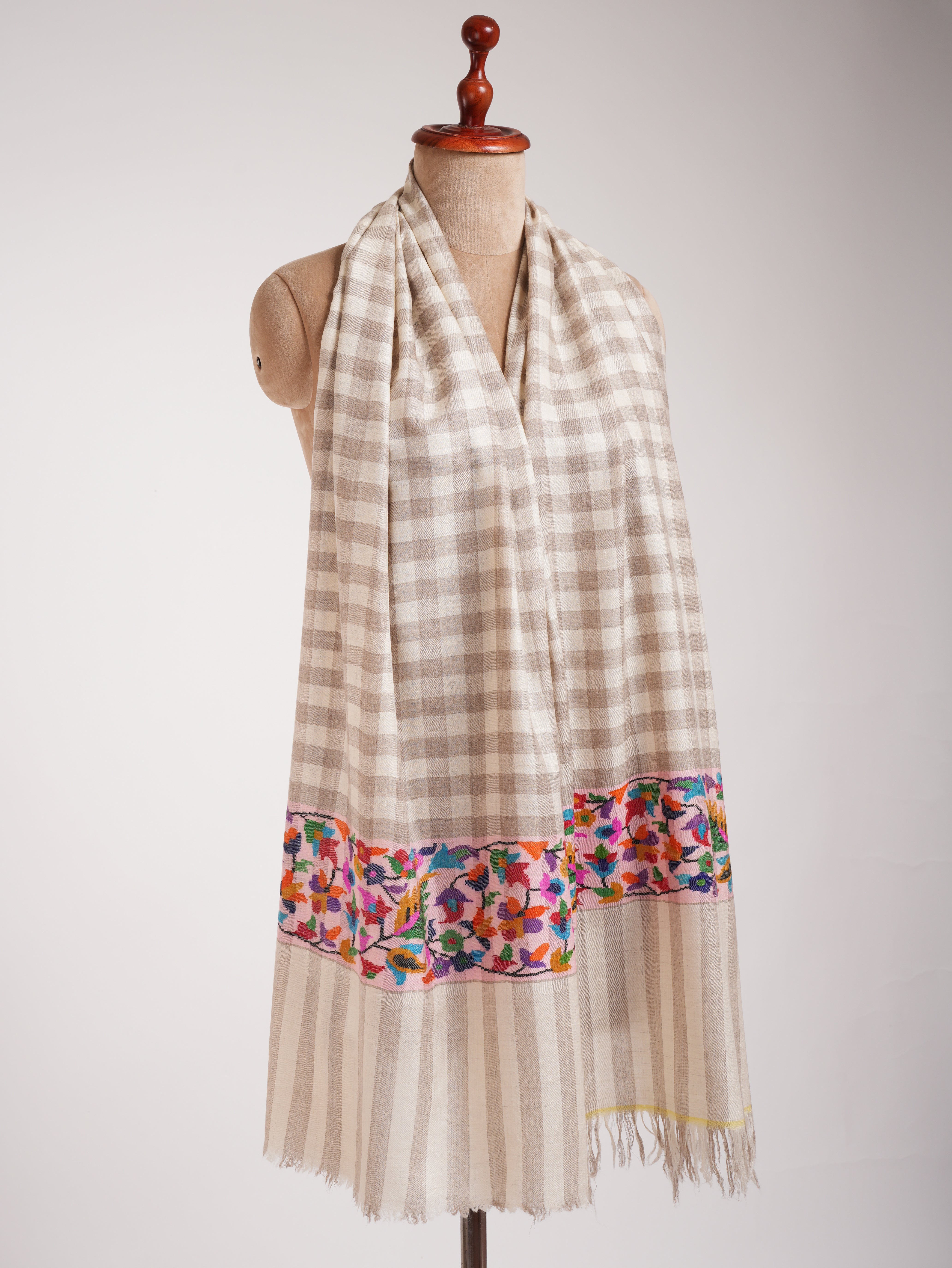 Zati and White Handwoven Multicolor Kani Pashmina Stole