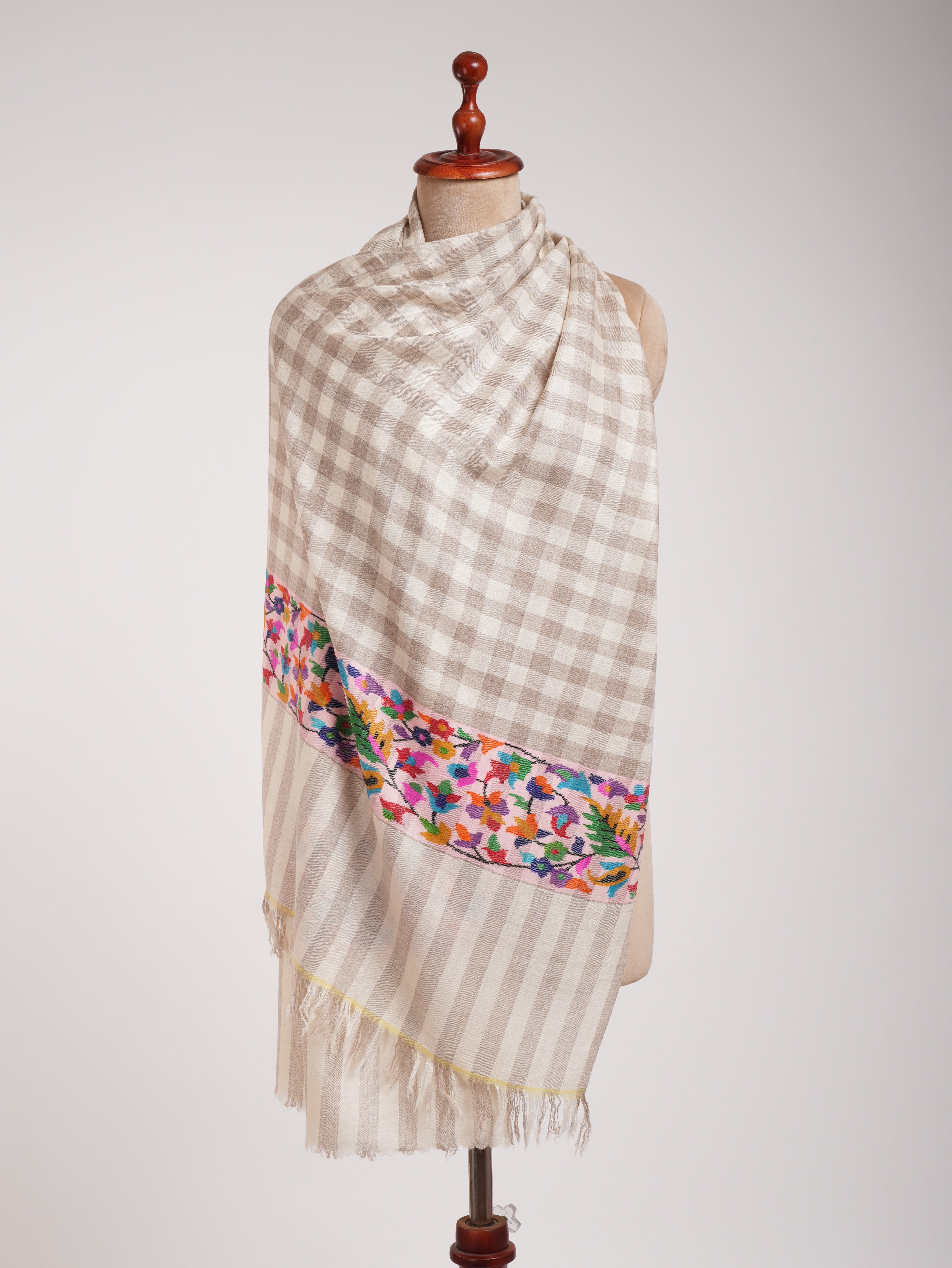 Zati and White Handwoven Multicolor Kani Pashmina Stole