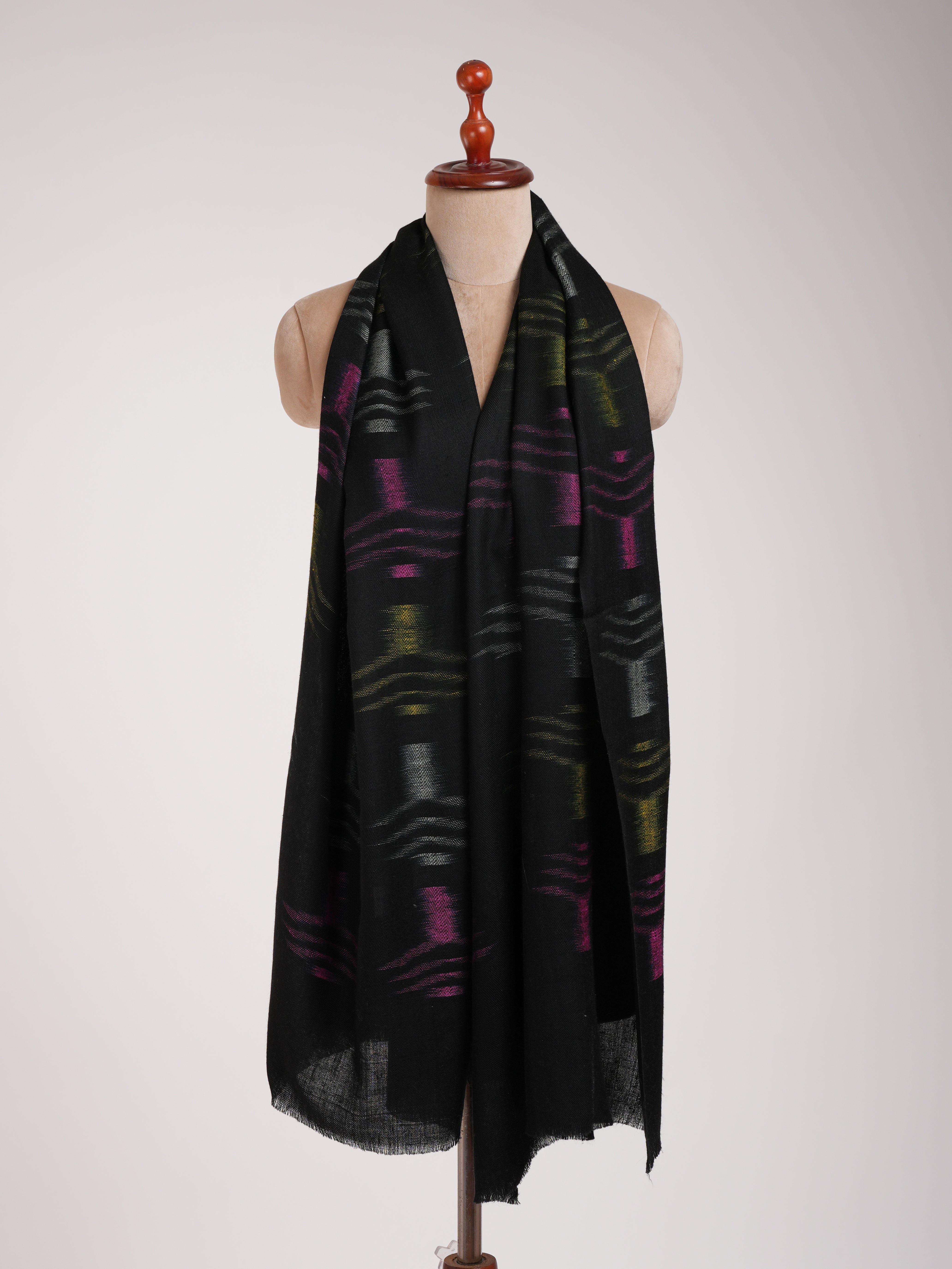 Space Dye Ikat Handloomed Black Cashmere Scarf