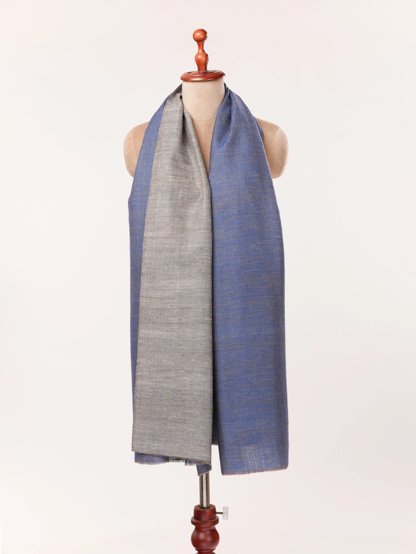 Handspun Kashmiri Dual Shade Handwoven Pure Pashmina Shawl in Blue and Grey Shahkaar.com