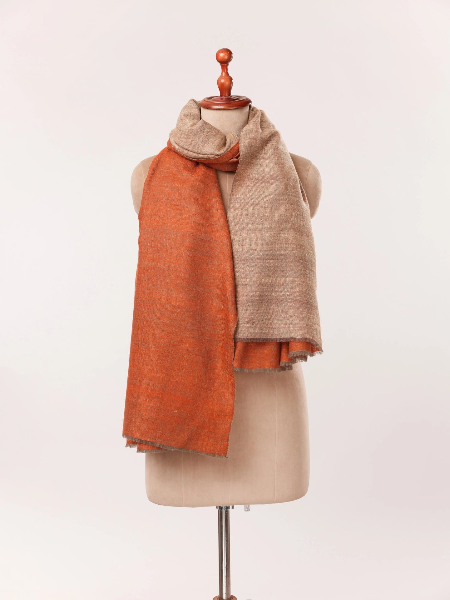 Dual Shade Handspun Handwoven Rust and Beige Handwoven Kashmiri Plain Pashmina Shawl Dual Shade Handspun Handwoven Rust and Beige Handwoven Kashmiri Plain Pashmina Shawl Shahkaar.com