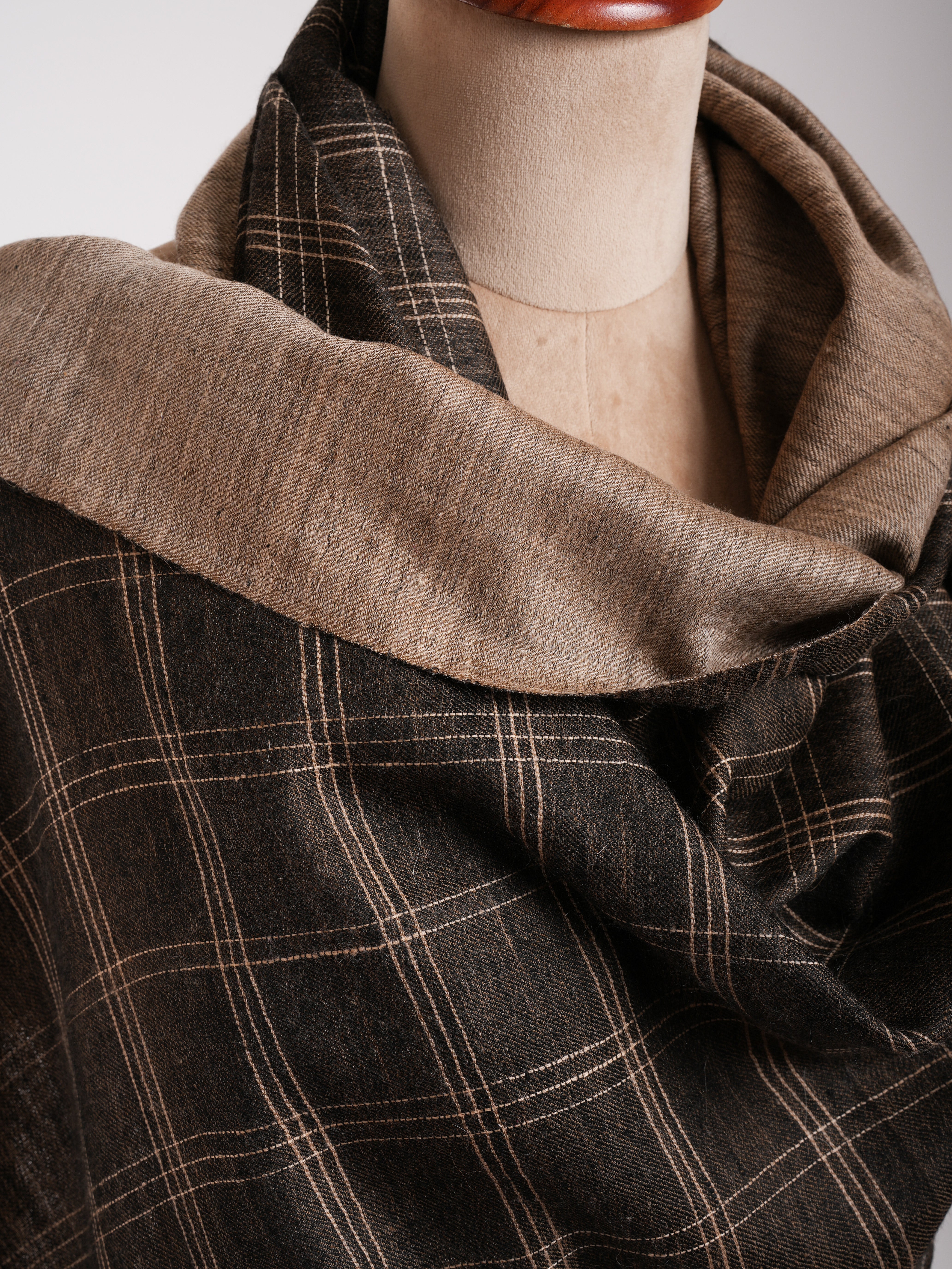 Dorukha Handloomed Indian Cashmere Wrap