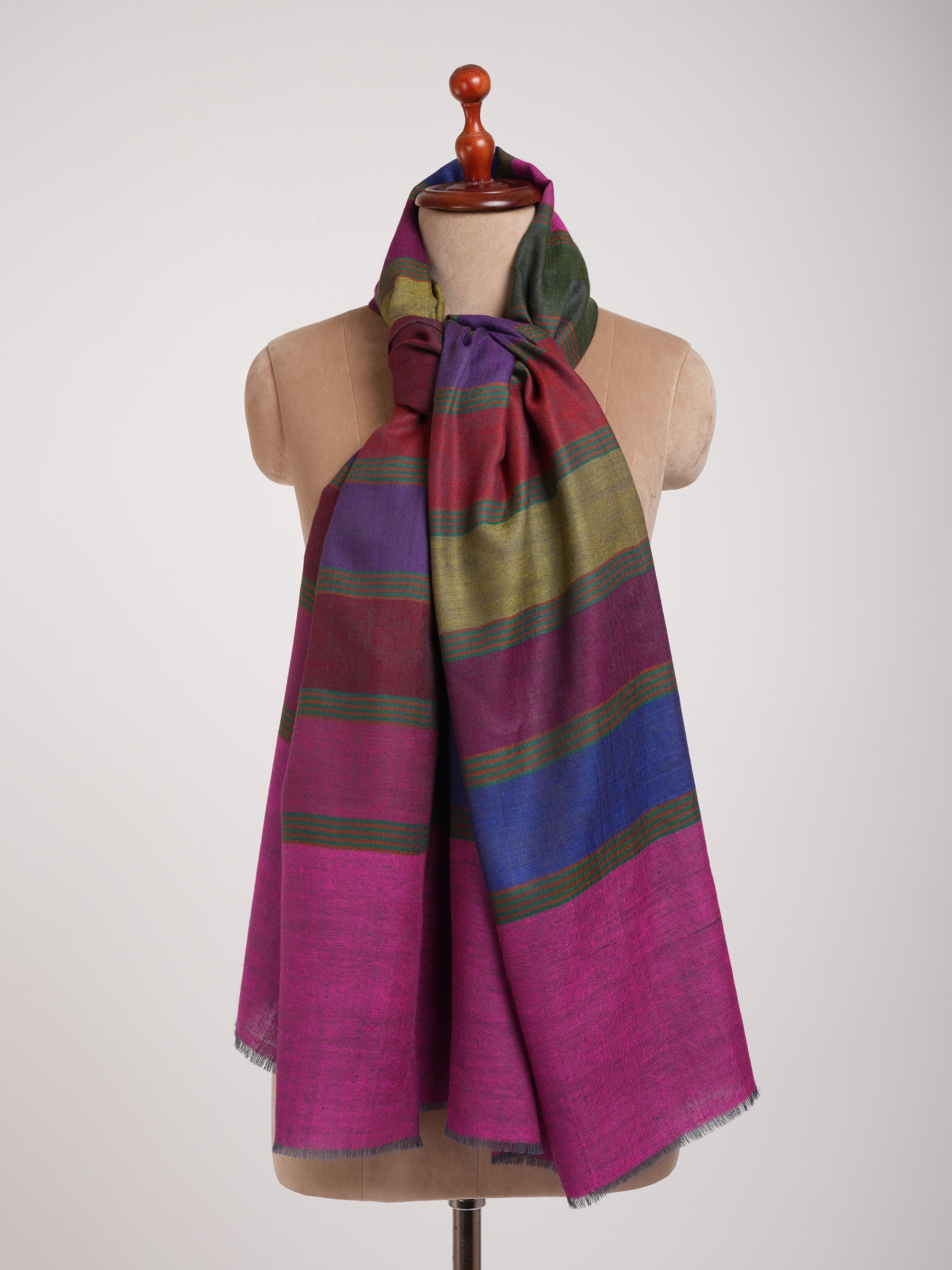 Magenta Dachi Handwoven Indian Pashmina Shawl