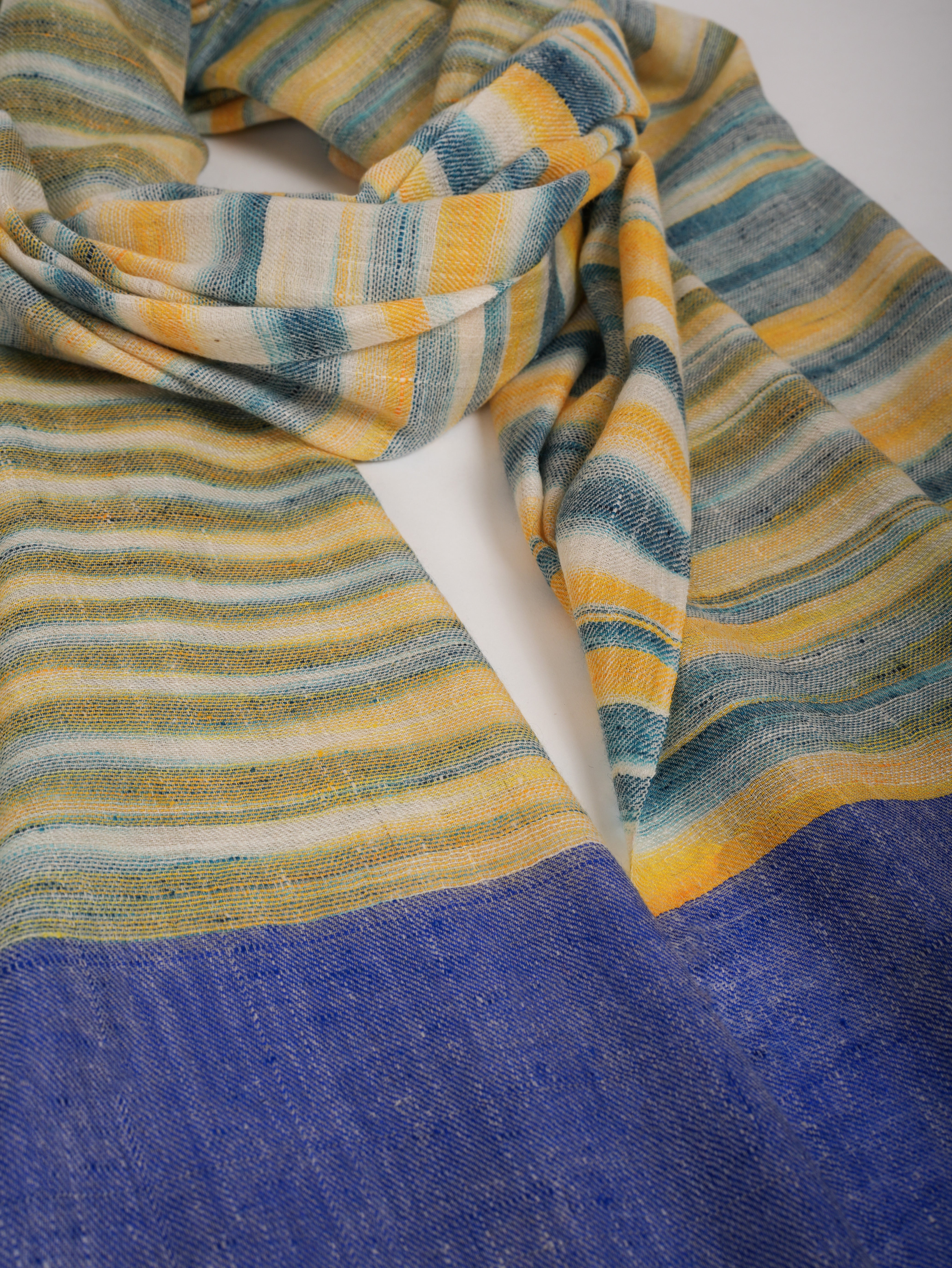 Handwoven Soft Pure Cashmere Scarf