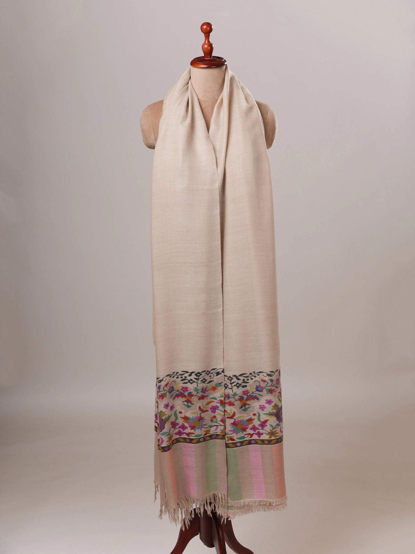 Floral Kani Palla Handwoven Oversized Pure Pashmina Shawl Shahkaar Global